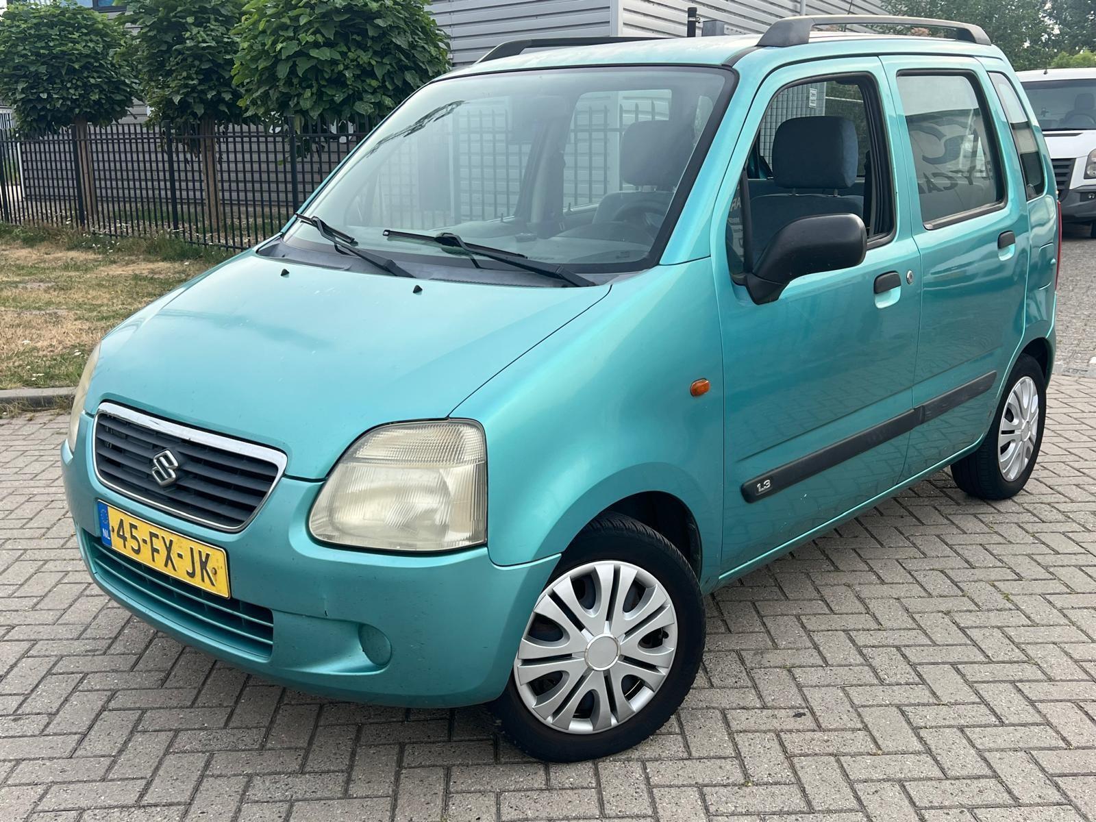 Foto van Suzuki Wagon R