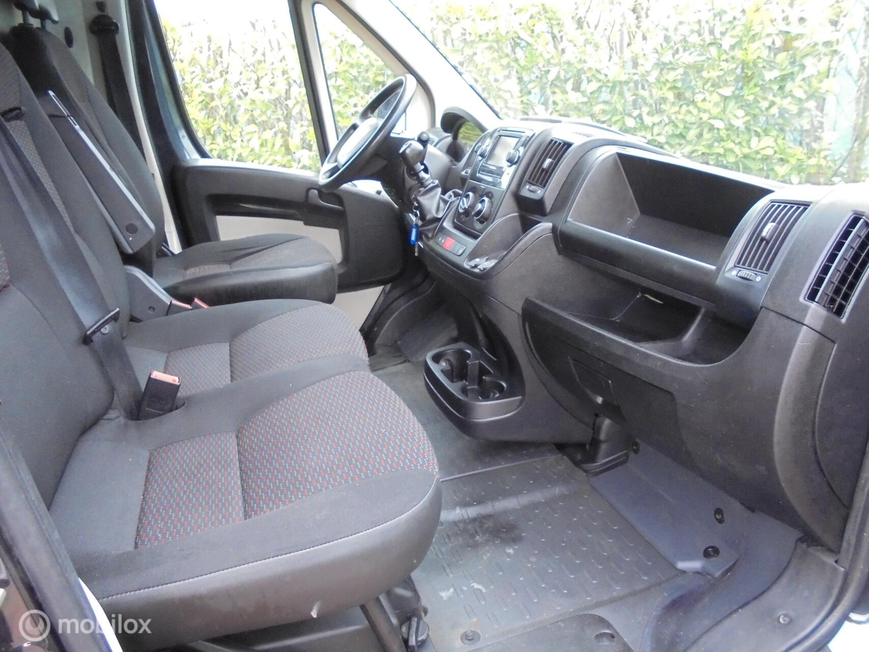 Foto van Peugeot Boxer