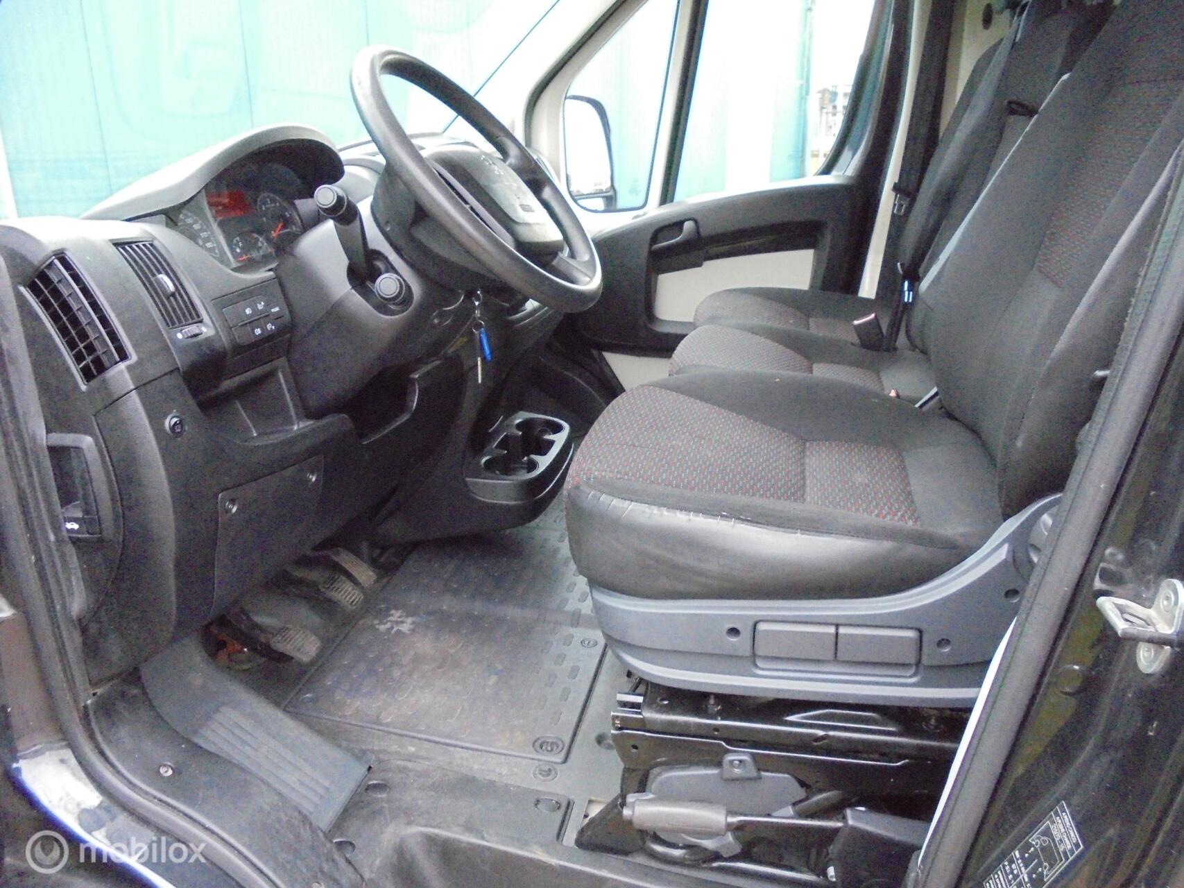 Foto van Peugeot Boxer