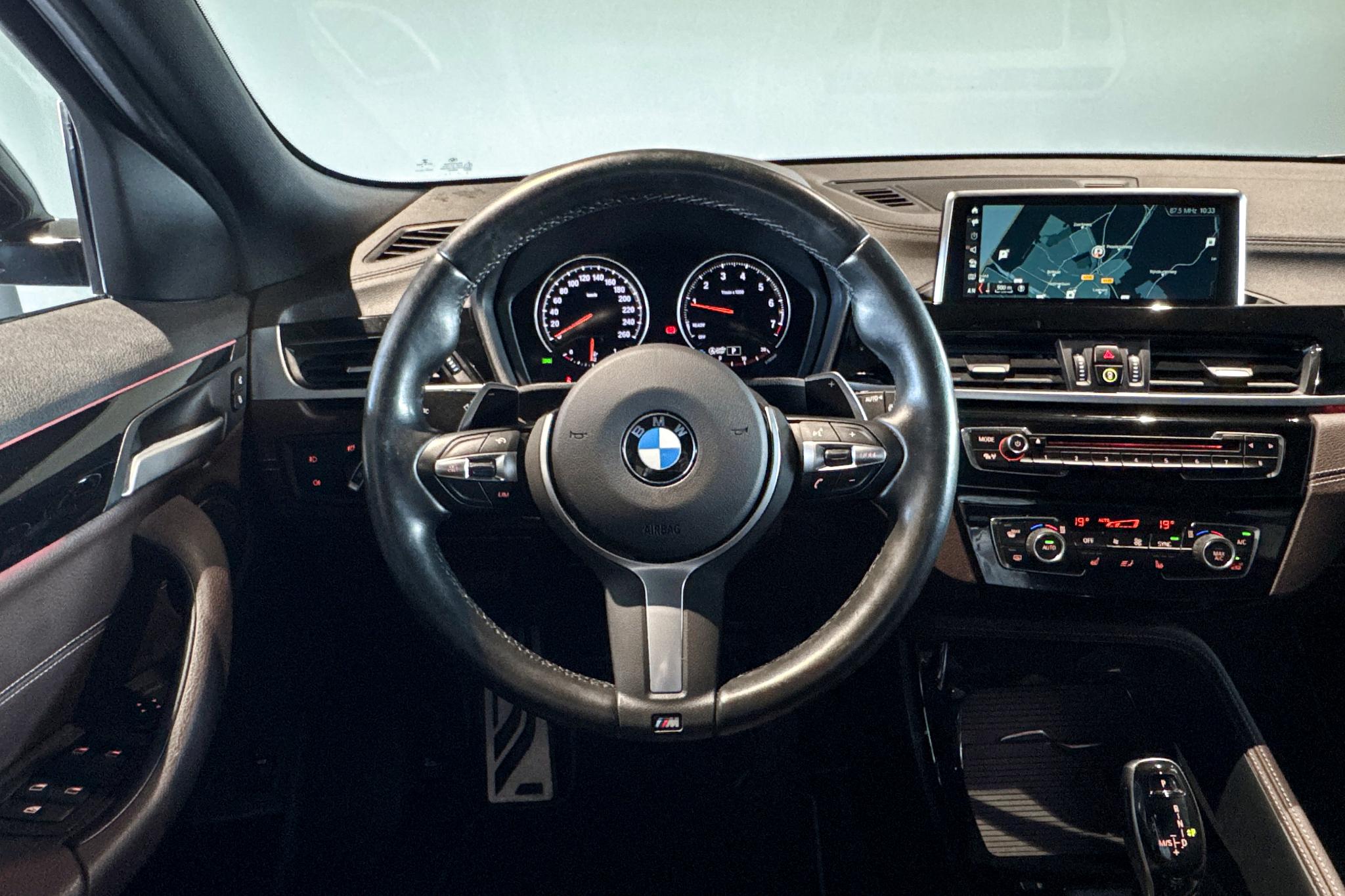 Foto van BMW X2 Sdrive20i