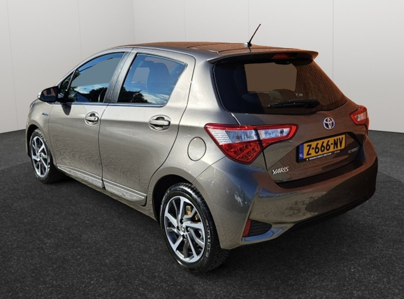 Foto van Toyota Toyota Yaris Hybrid