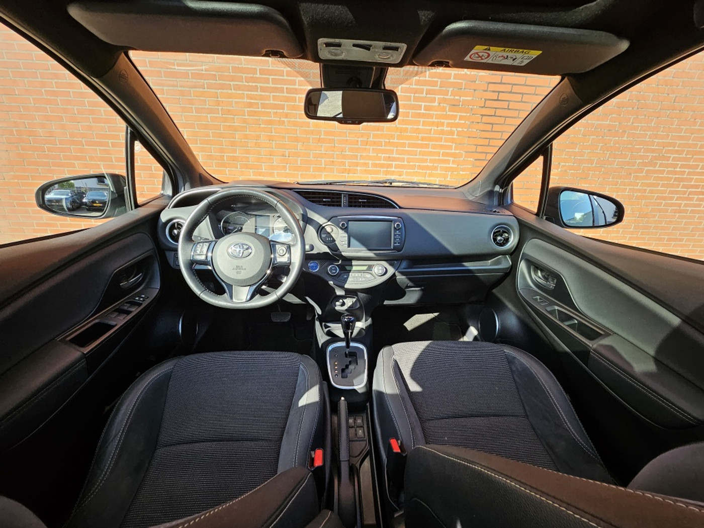 Foto van Toyota Toyota Yaris Hybrid