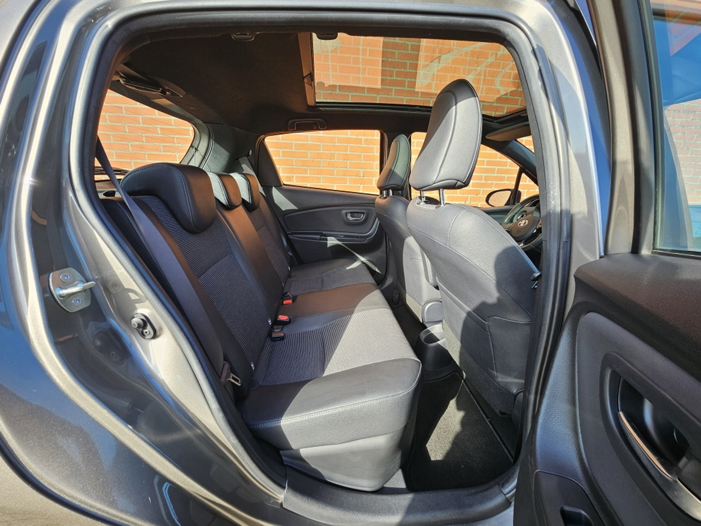 Foto van Toyota Toyota Yaris Hybrid