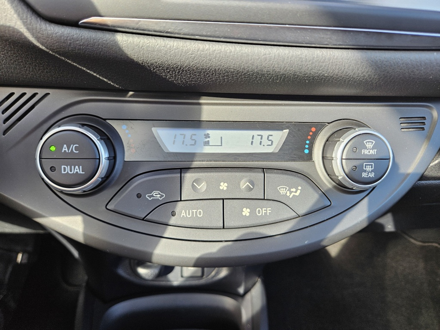 Foto van Toyota Toyota Yaris Hybrid