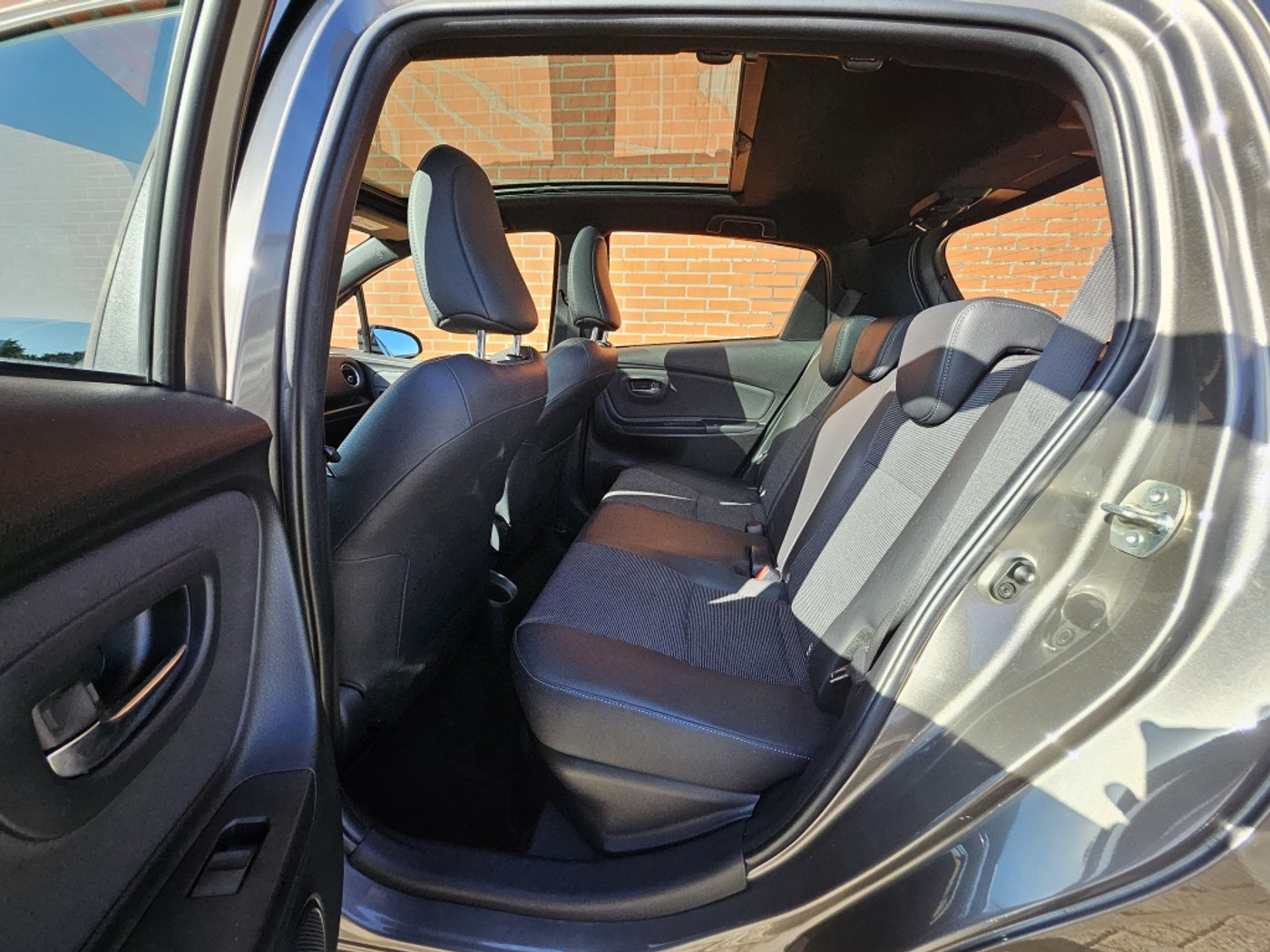 Foto van Toyota Toyota Yaris Hybrid