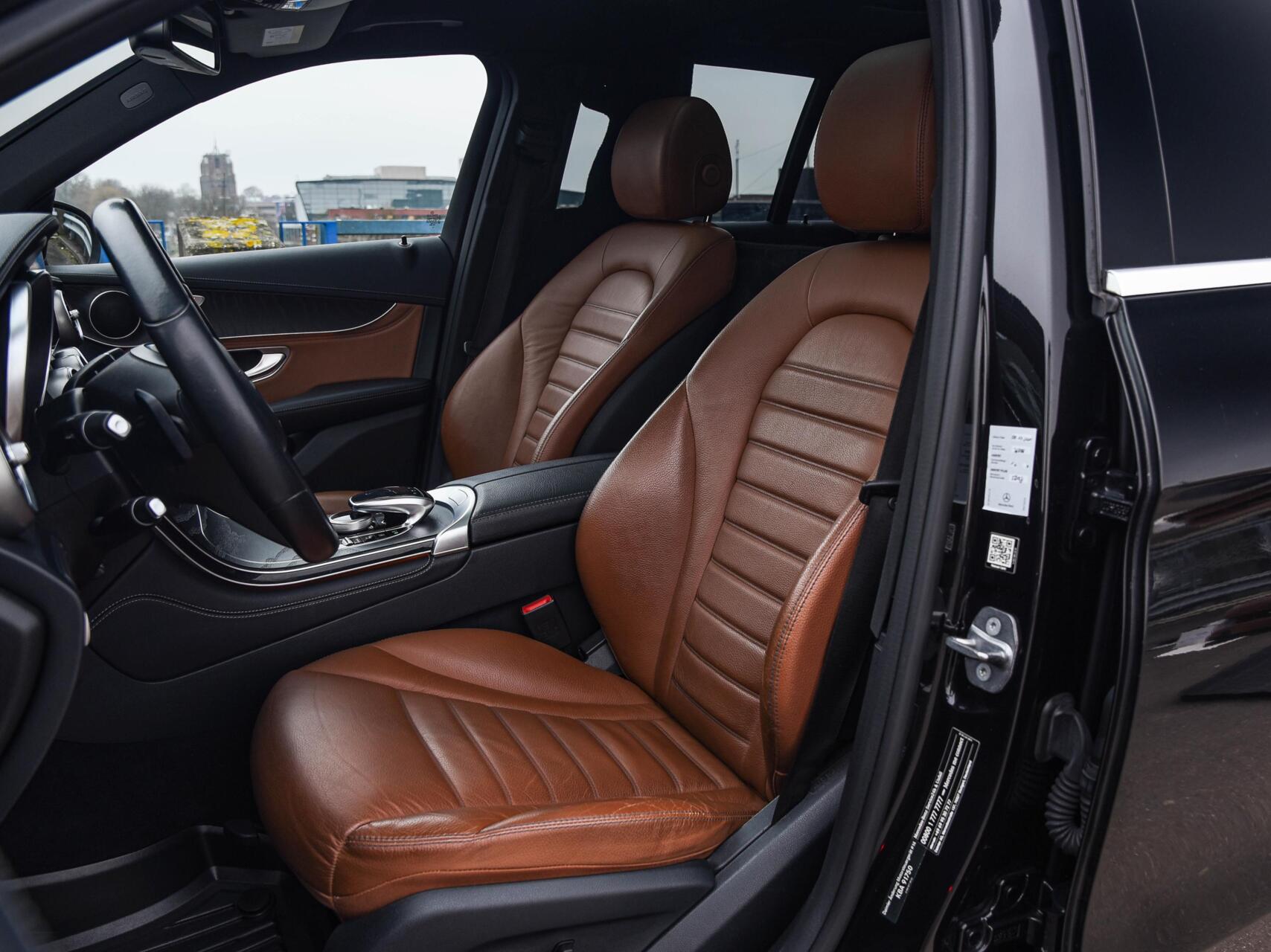 Foto van Mercedes-Benz GLC 350 D 4Matic