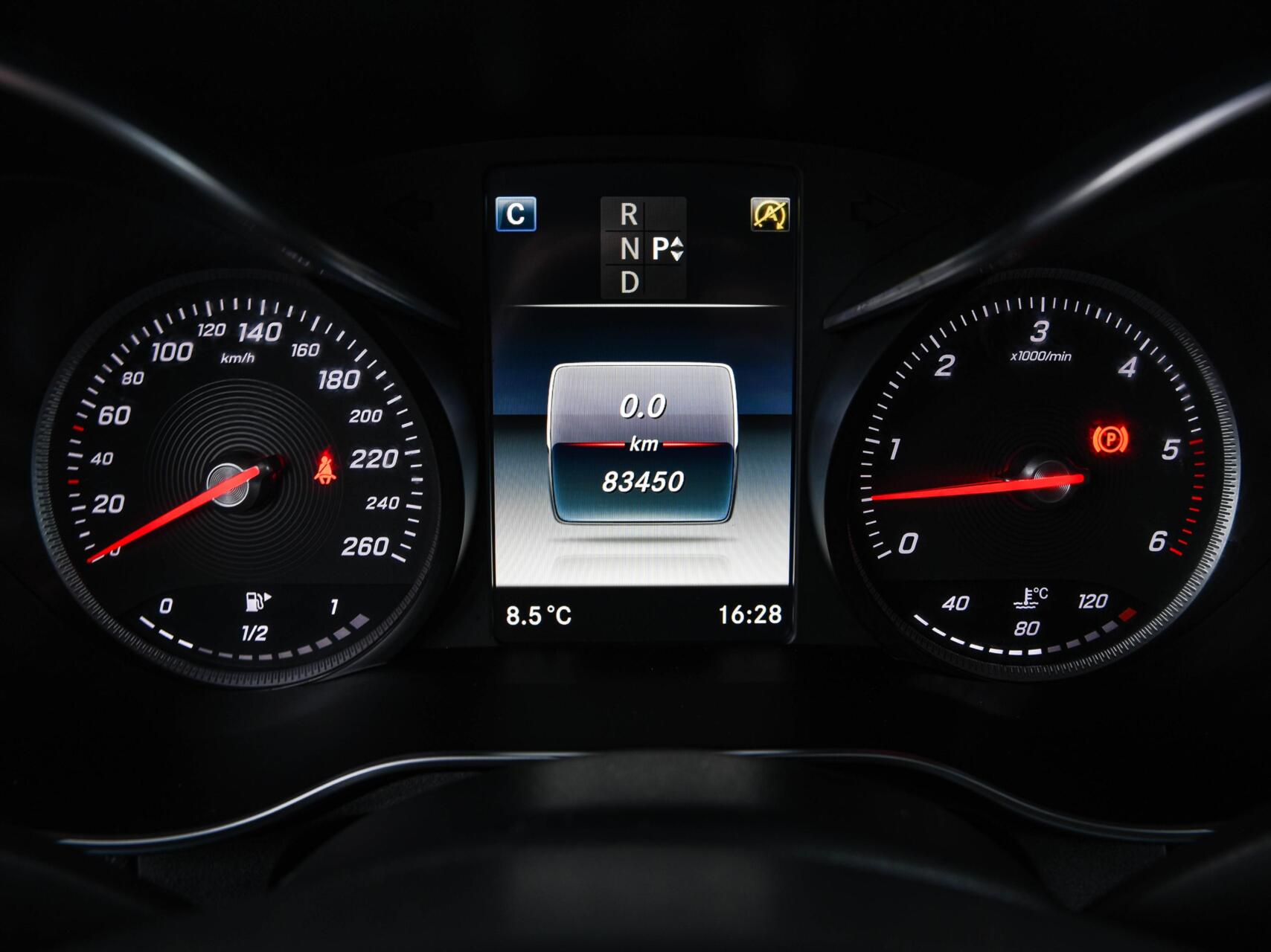 Foto van Mercedes-Benz GLC 350 D 4Matic