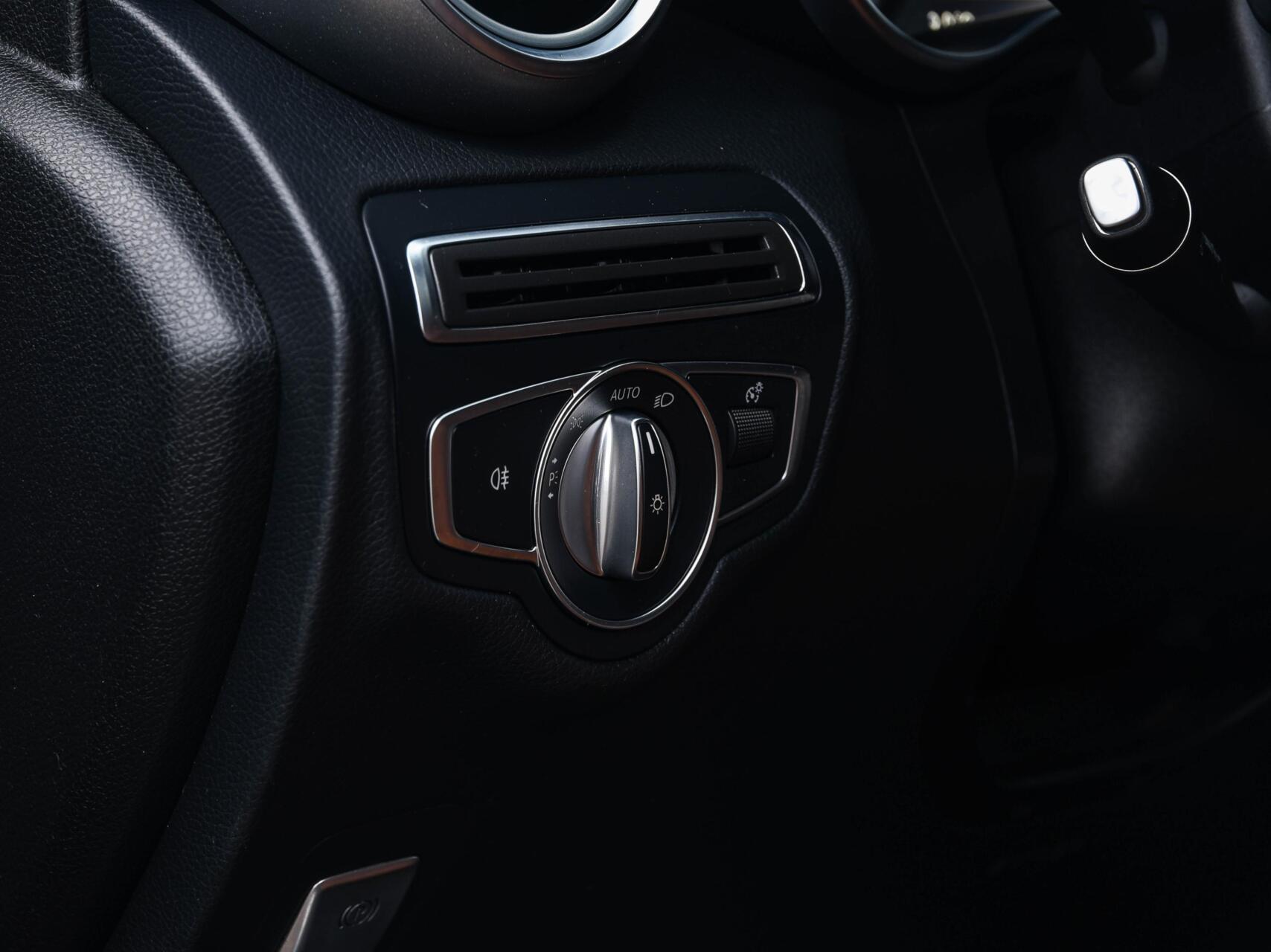 Foto van Mercedes-Benz GLC 350 D 4Matic