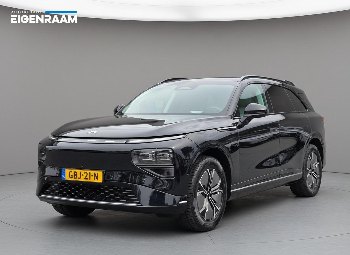 Xpeng G9 AWD Performance 98 kWh 2024 - voorkant