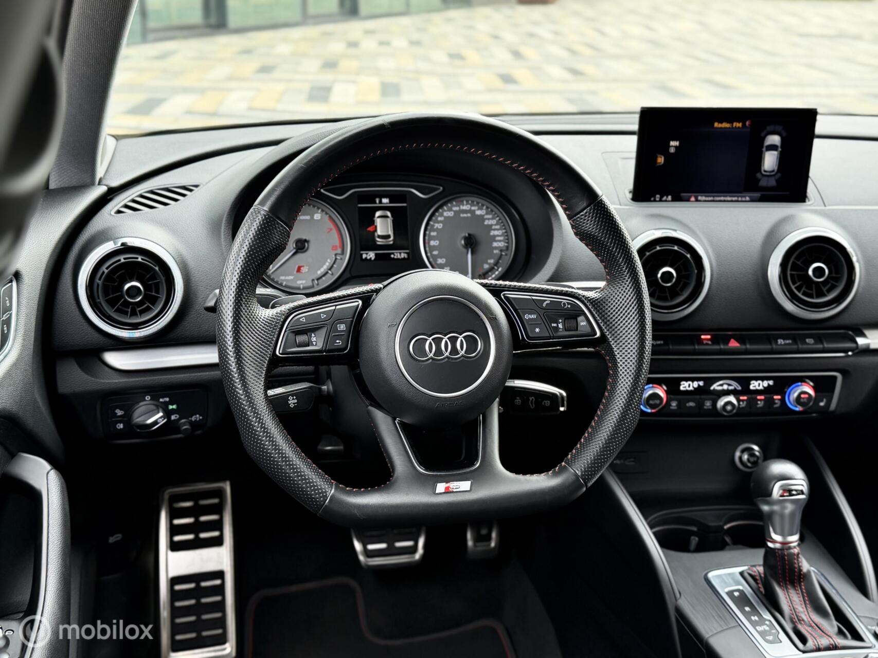 Foto van Audi S3