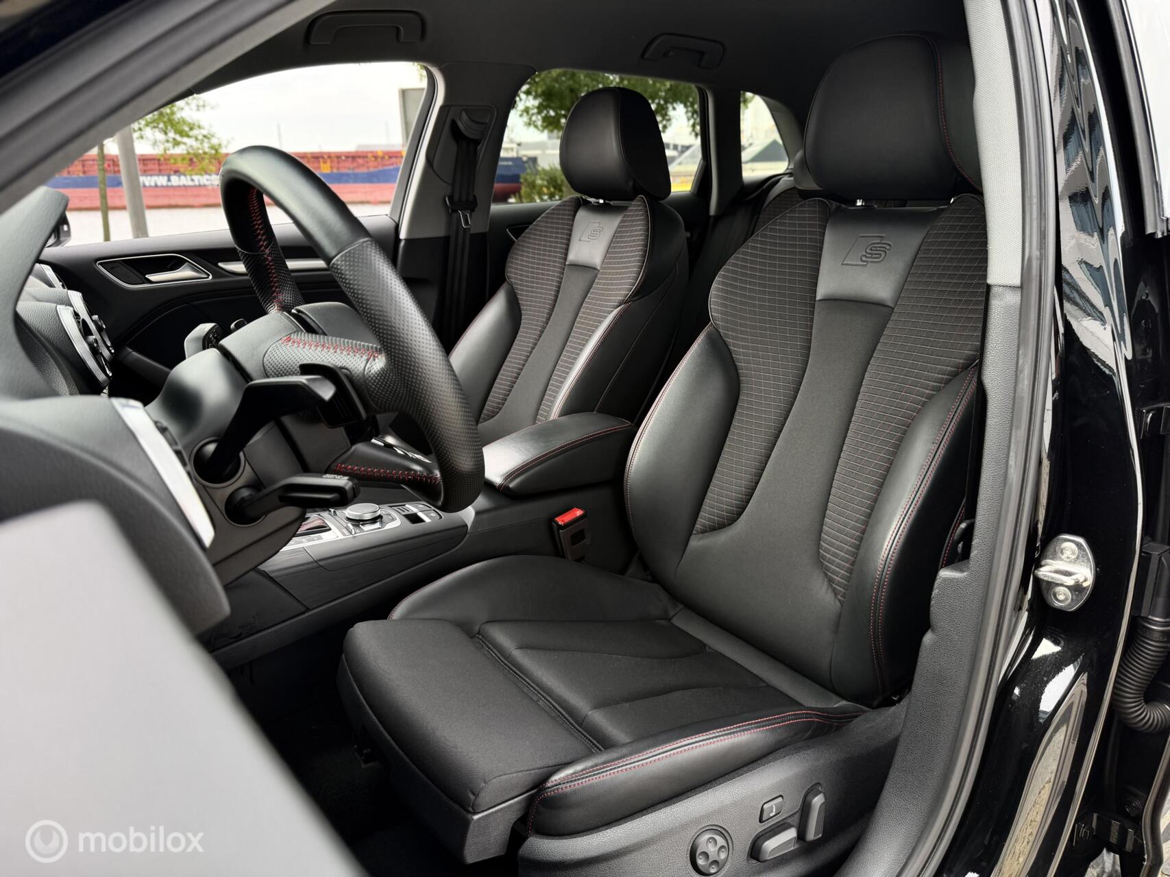 Foto van Audi S3
