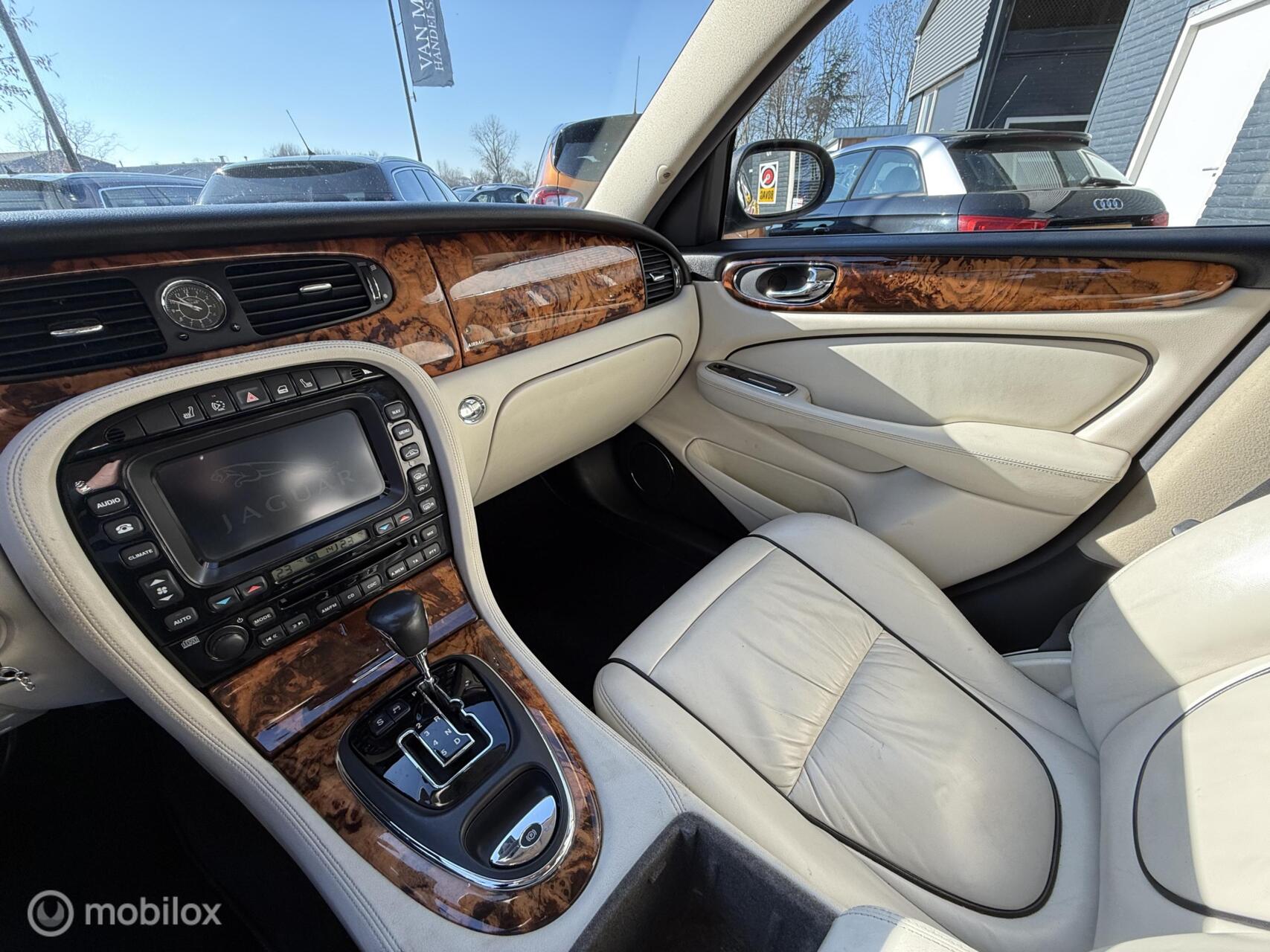 Foto van Jaguar Jaguar XJ