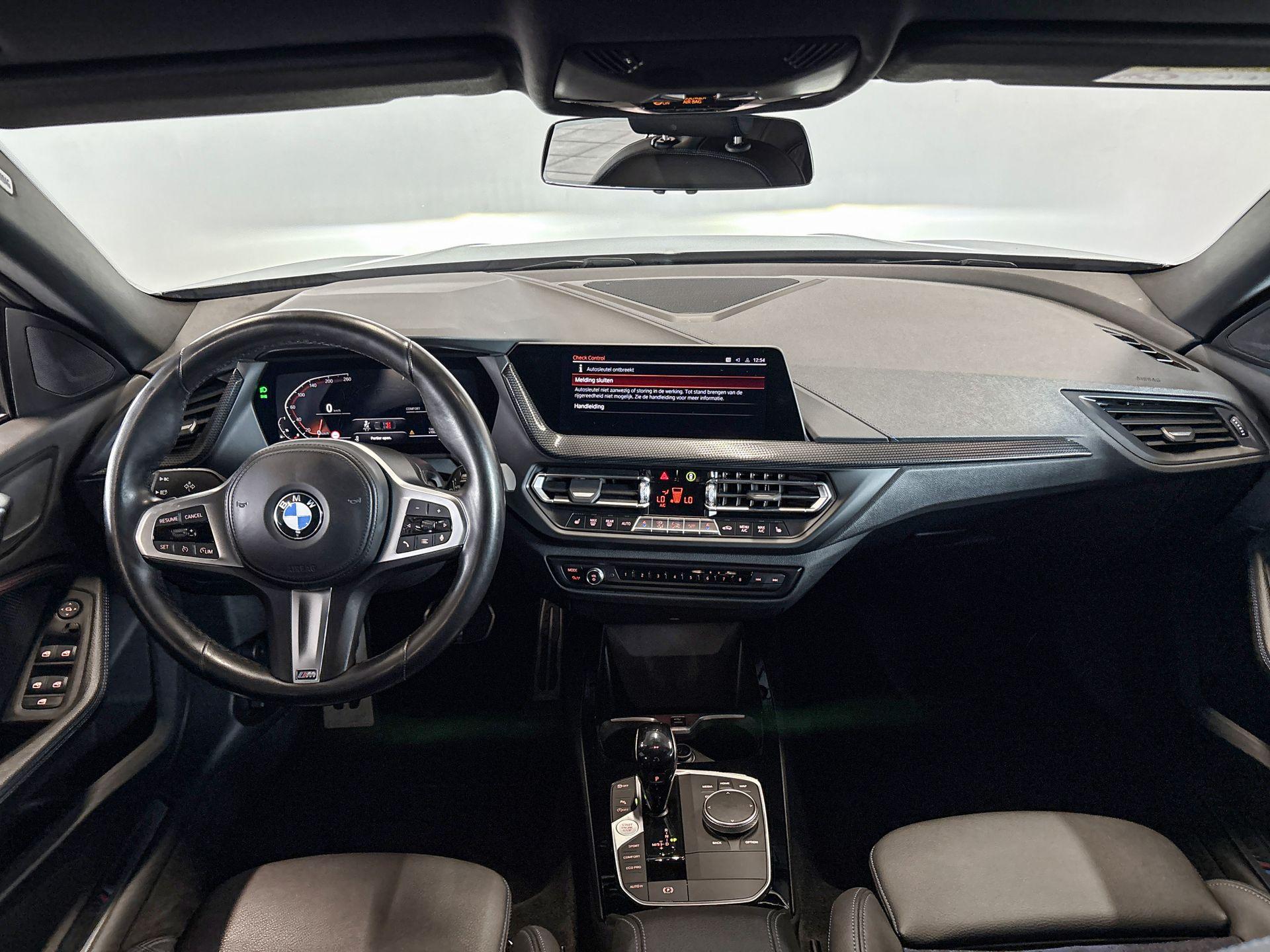 Foto van BMW 218i