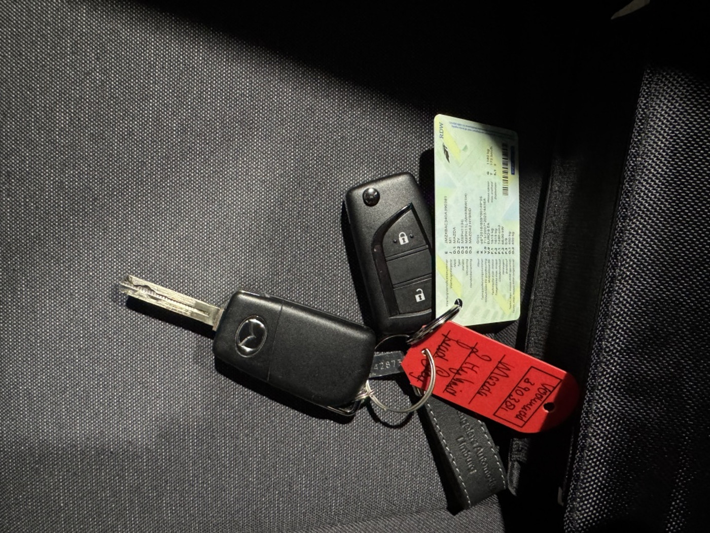 Foto van Mazda Mazda2 Hybrid