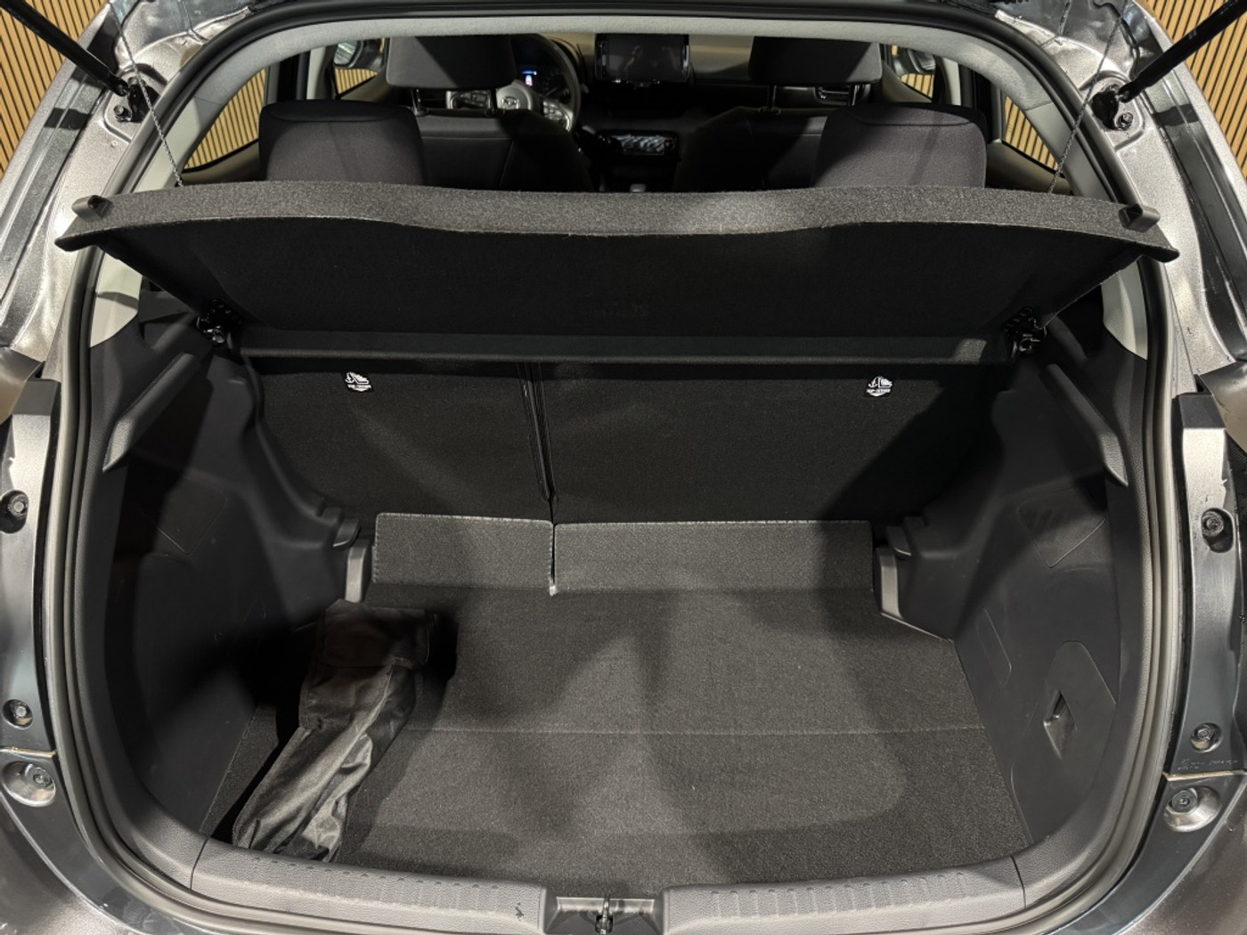 Foto van Mazda Mazda2 Hybrid