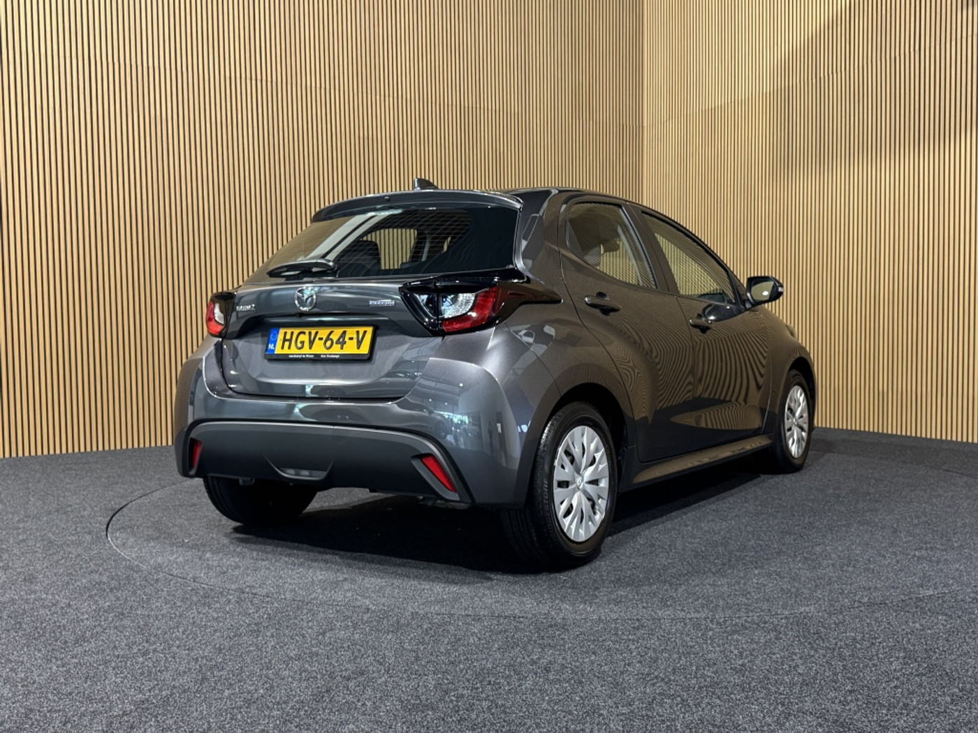 Foto van Mazda Mazda2 Hybrid