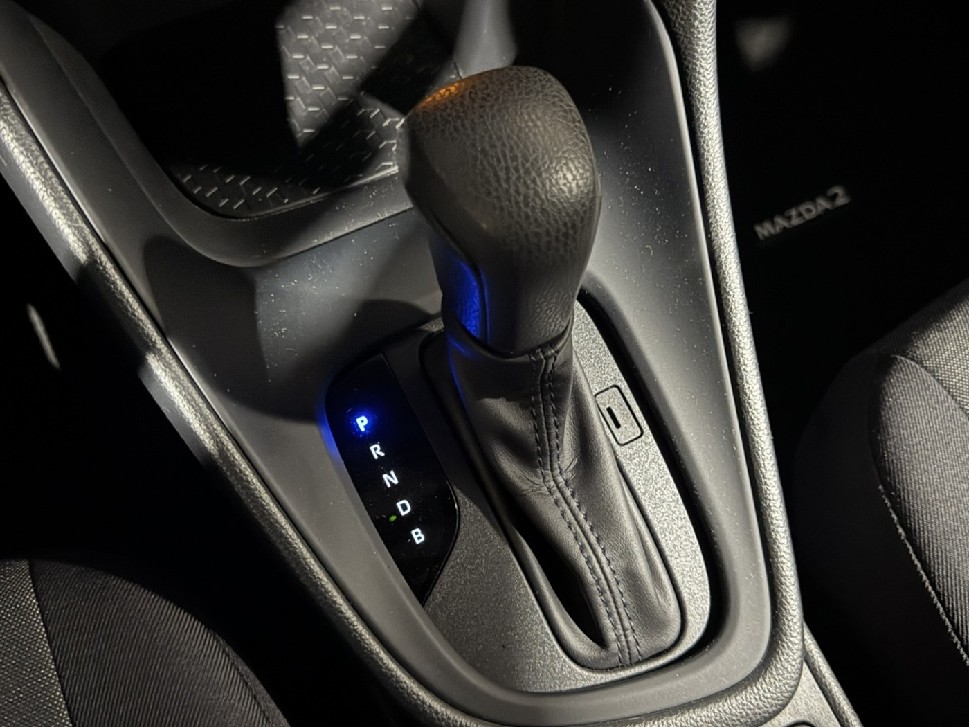 Foto van Mazda Mazda2 Hybrid