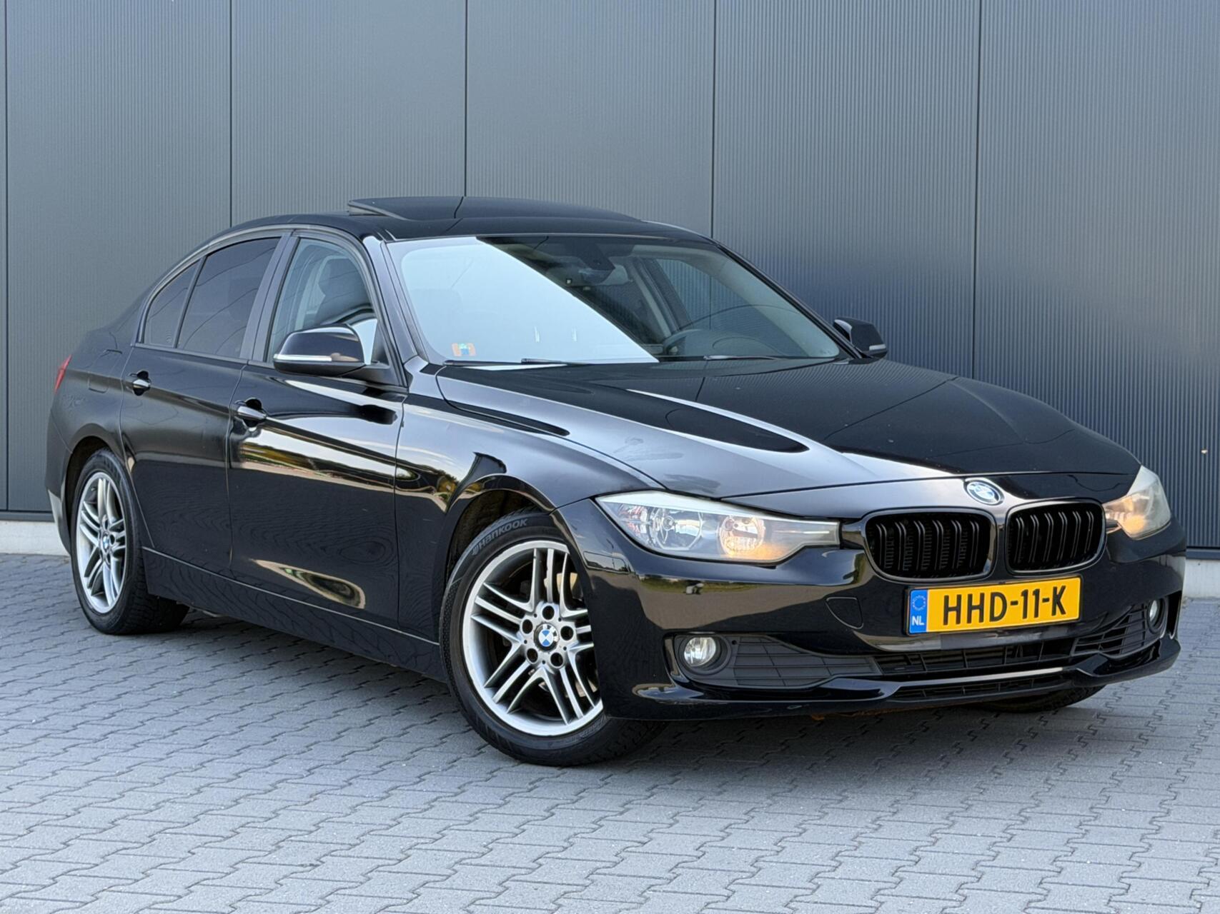 Foto van BMW 328i