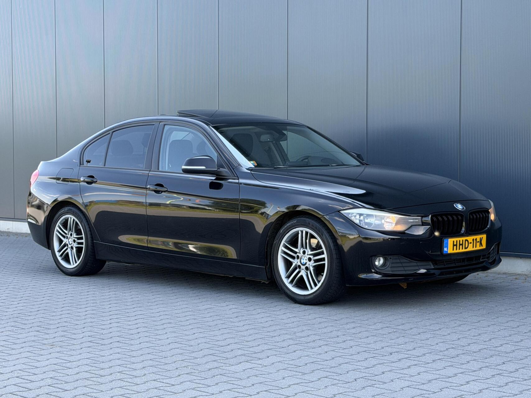 Foto van BMW 328i