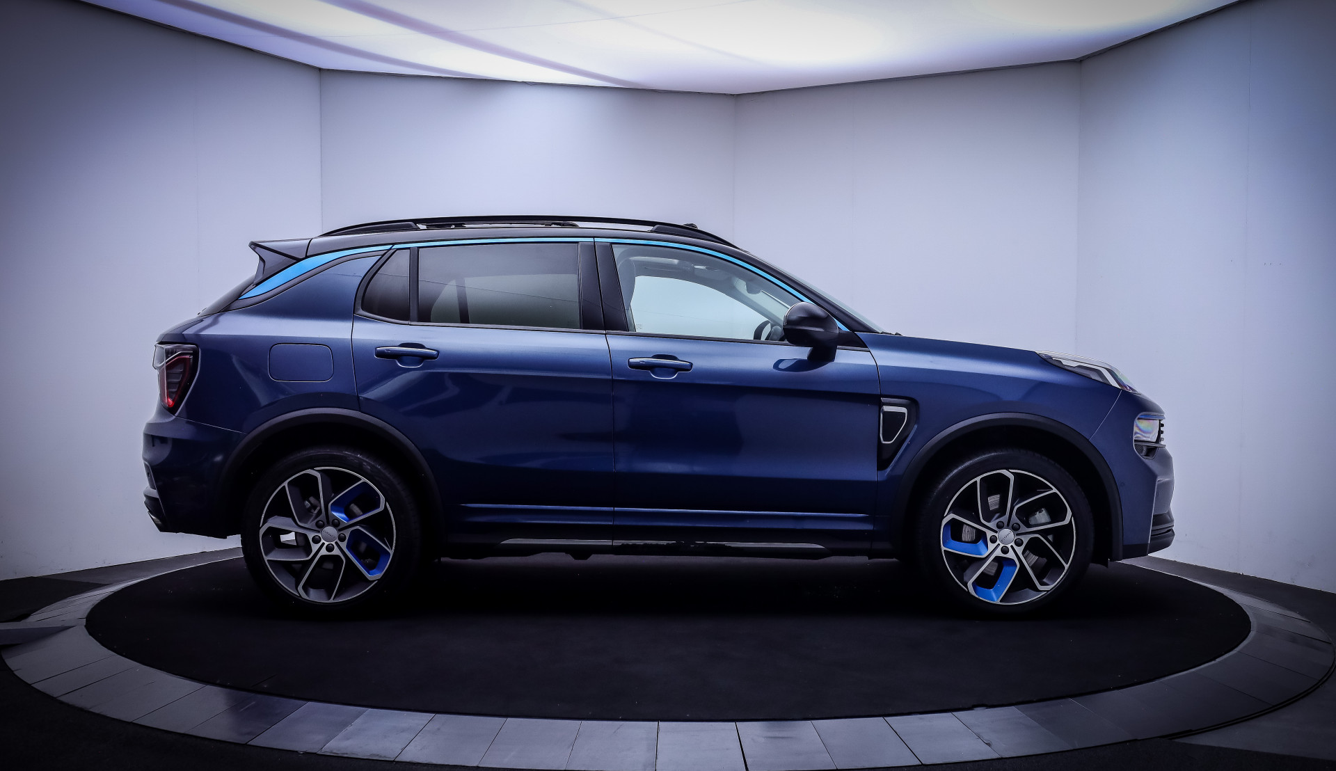 Foto van Lynk&co LYNK & Co 01