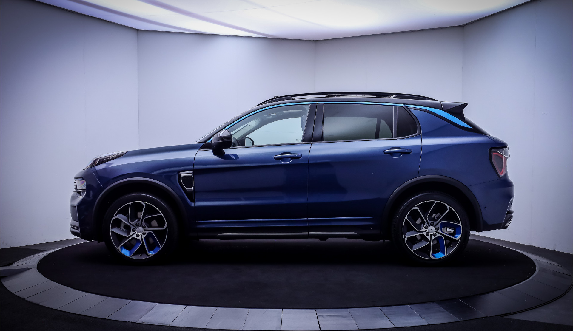 Foto van Lynk&co LYNK & Co 01