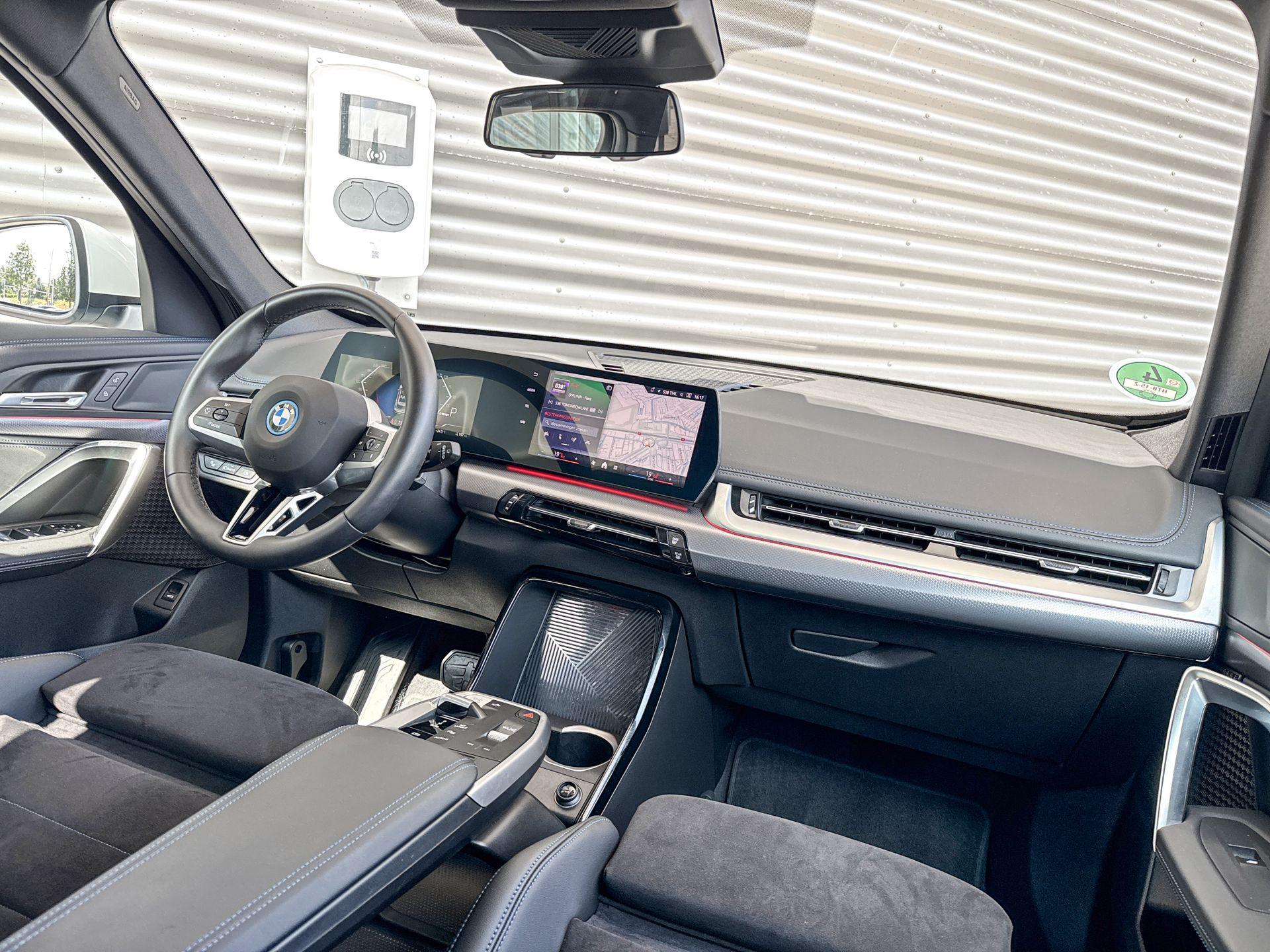 Foto van BMW Ix1 Edrive20