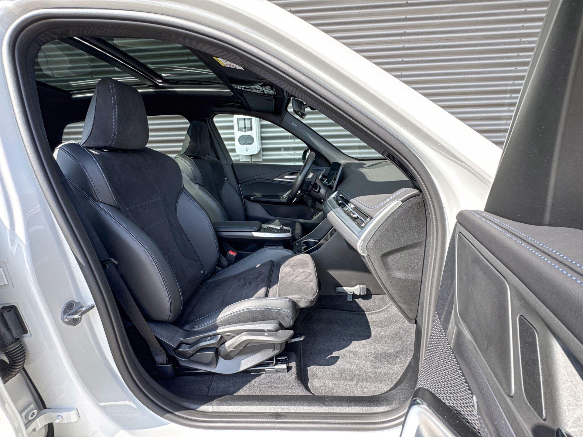 Foto van BMW Ix1 Edrive20