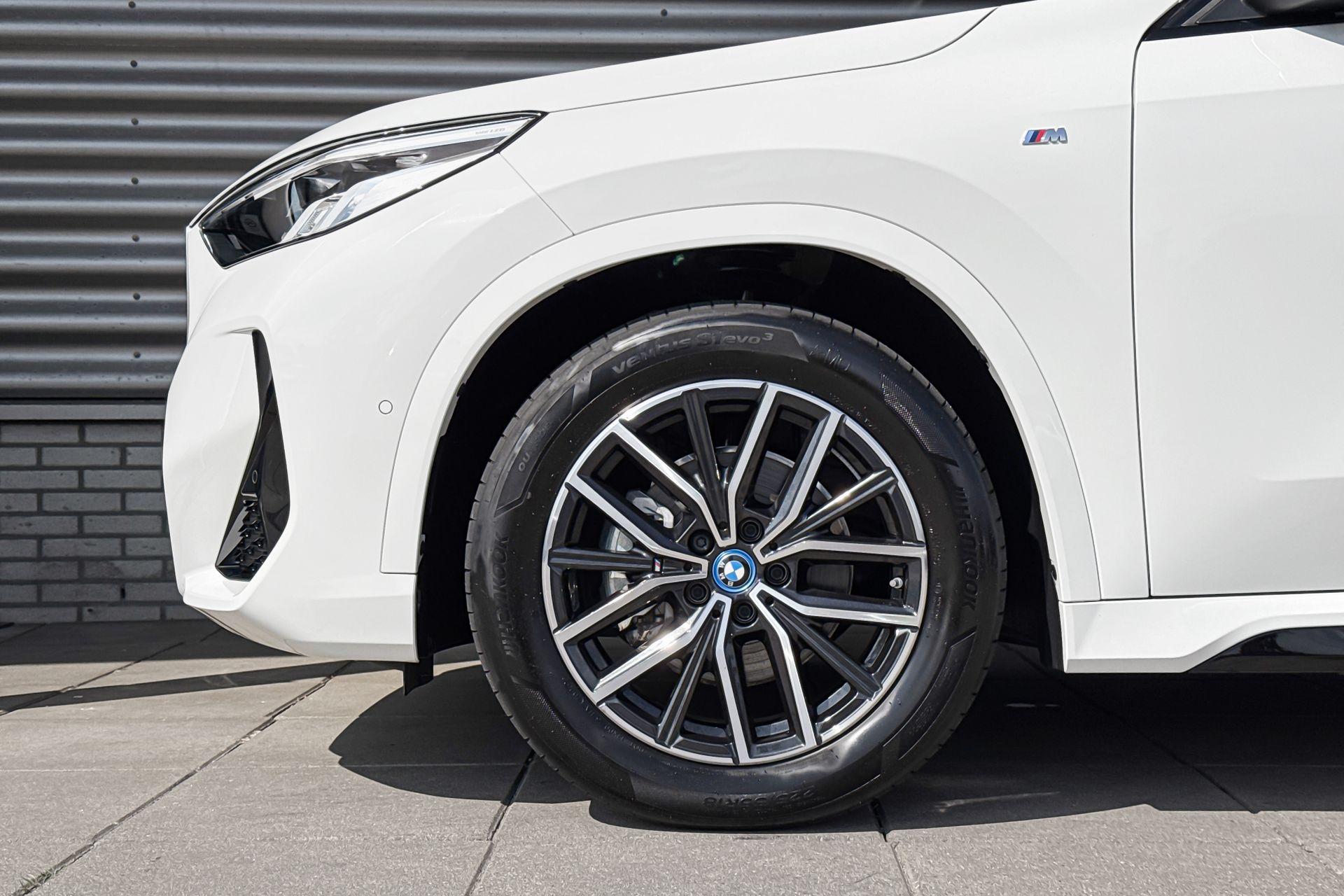 Foto van BMW Ix1 Edrive20