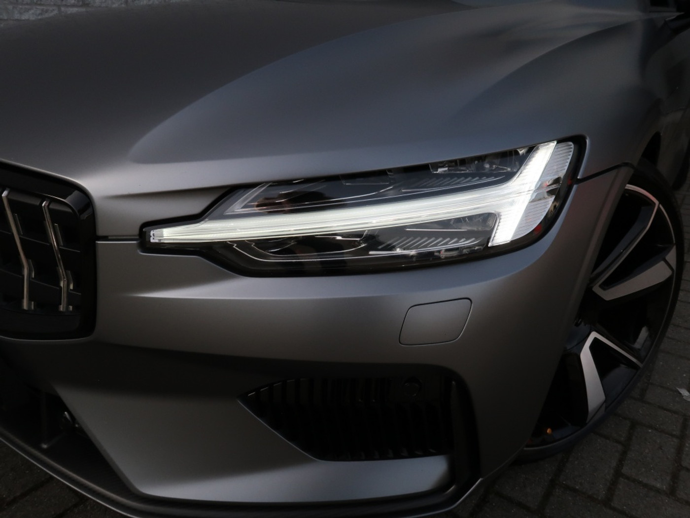 Foto van Polestar 1