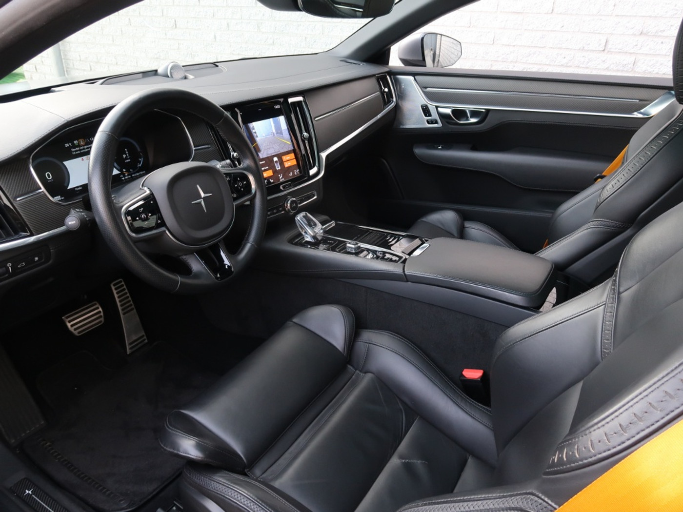 Foto van Polestar 1