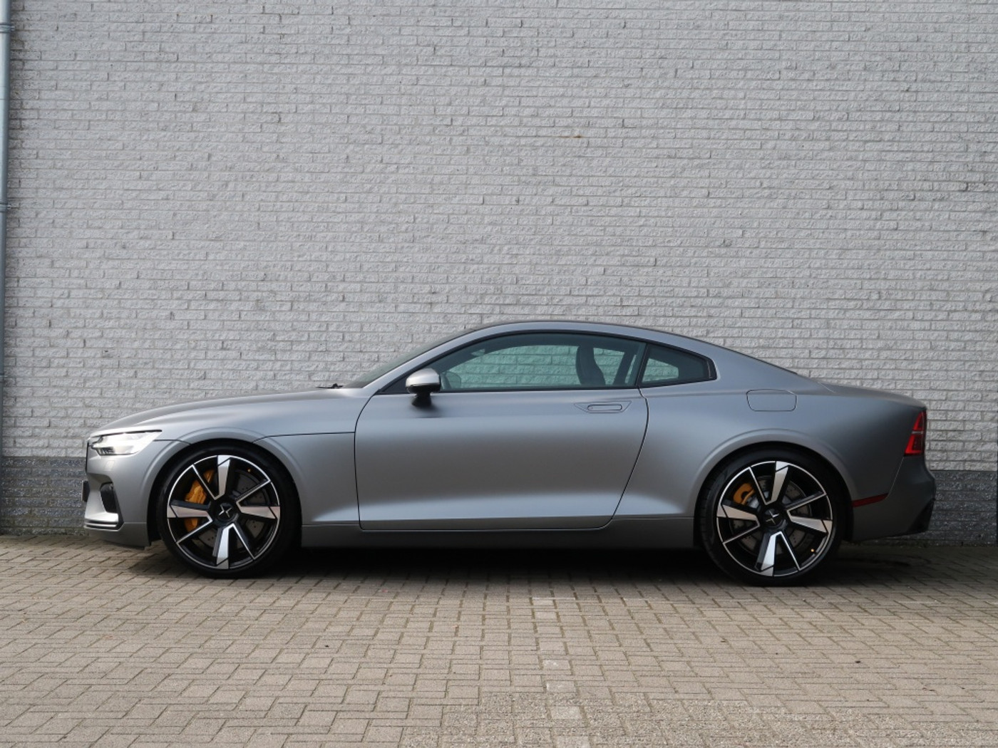 Foto van Polestar 1