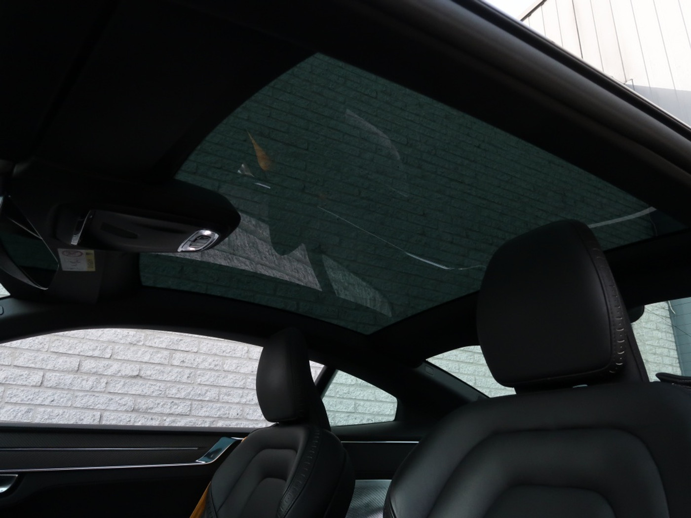 Foto van Polestar 1