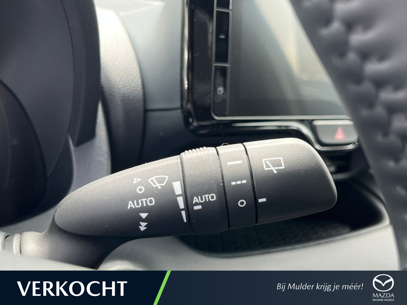 Foto van Mazda Mazda2 Hybrid