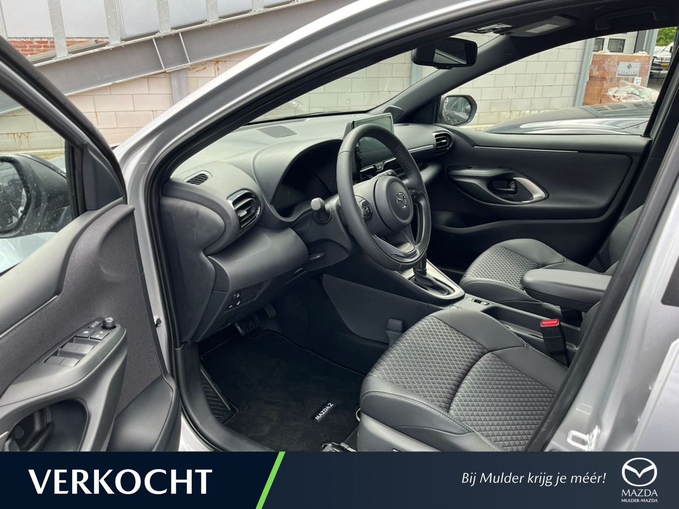 Foto van Mazda Mazda2 Hybrid