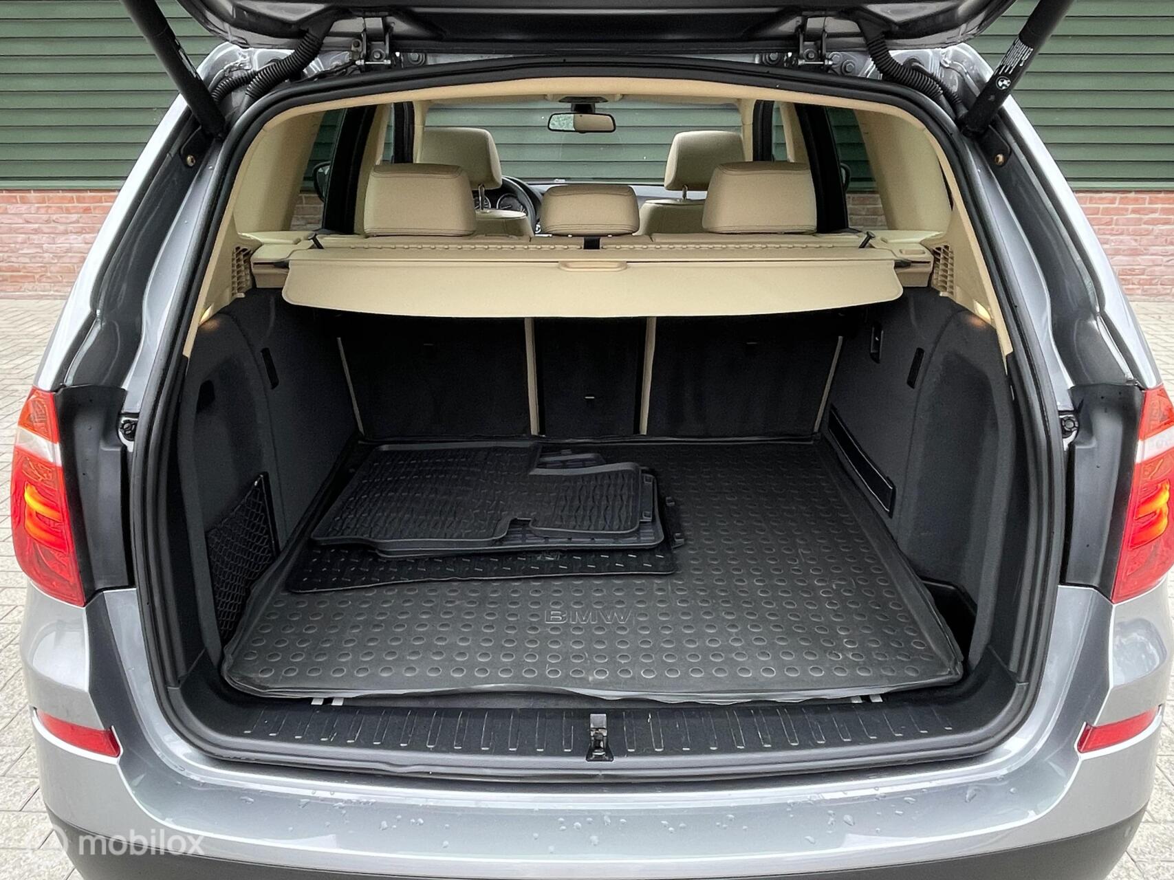 Foto van BMW X3 Xdrive35i