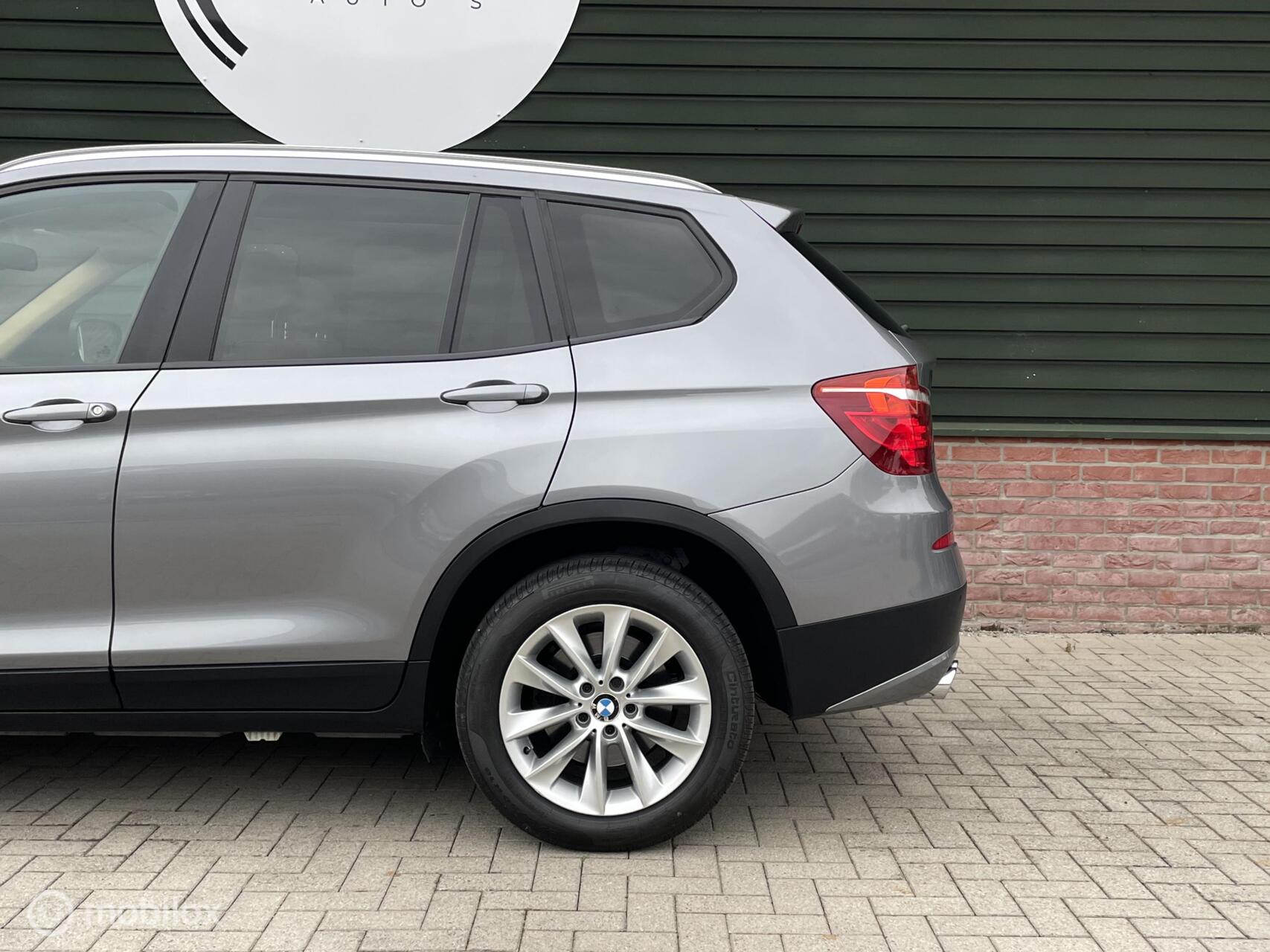 Foto van BMW X3 Xdrive35i