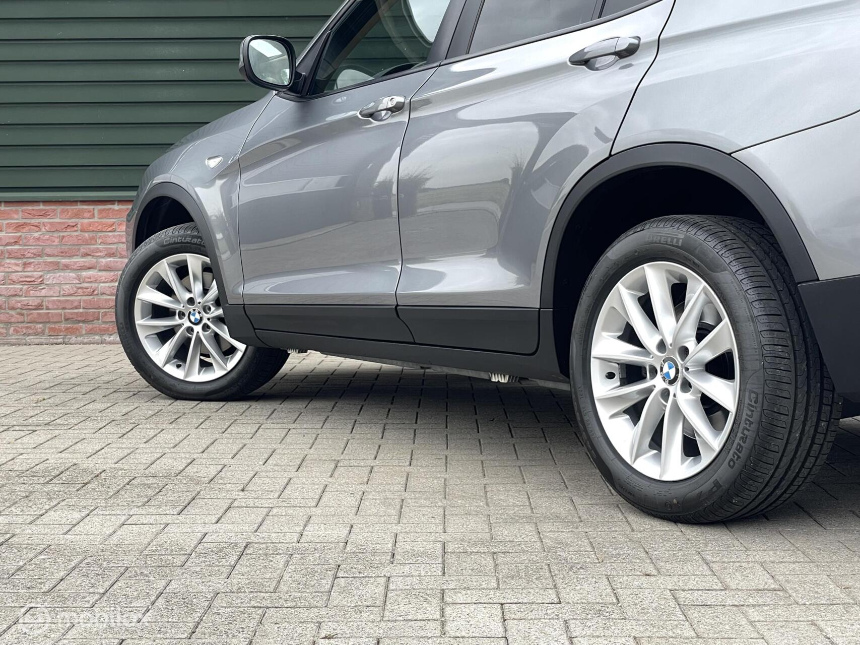 Foto van BMW X3 Xdrive35i