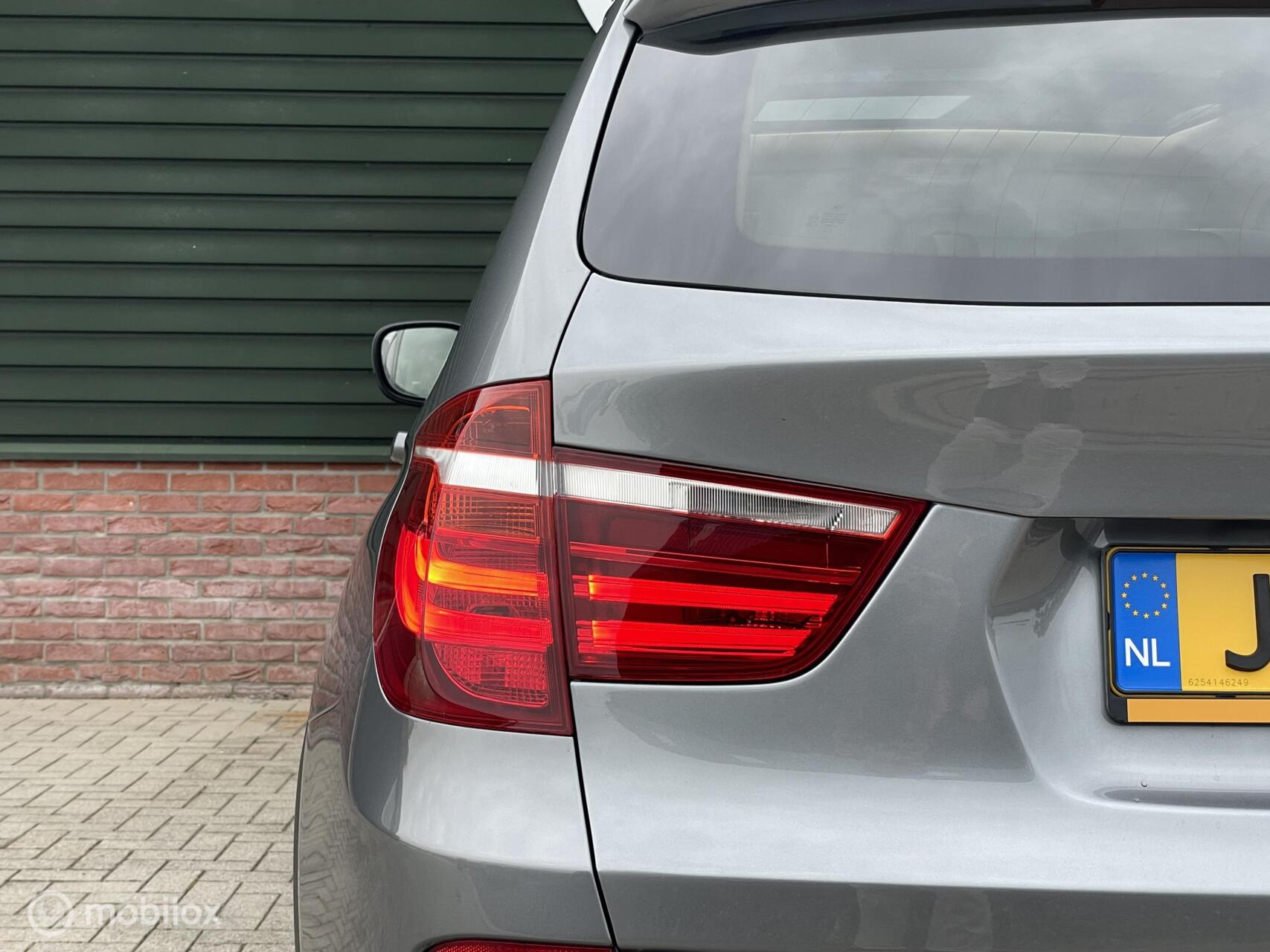 Foto van BMW X3 Xdrive35i