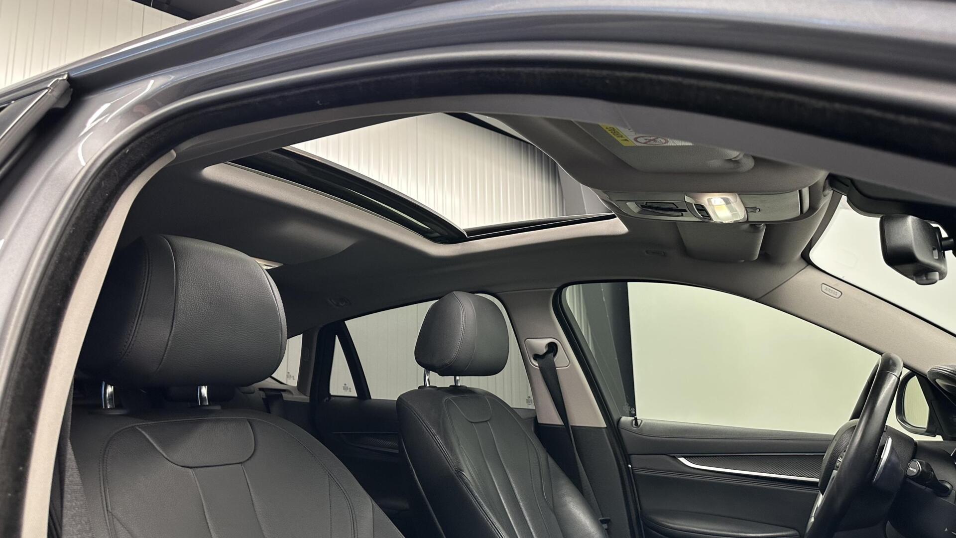 Foto van BMW X6 Xdrive40d