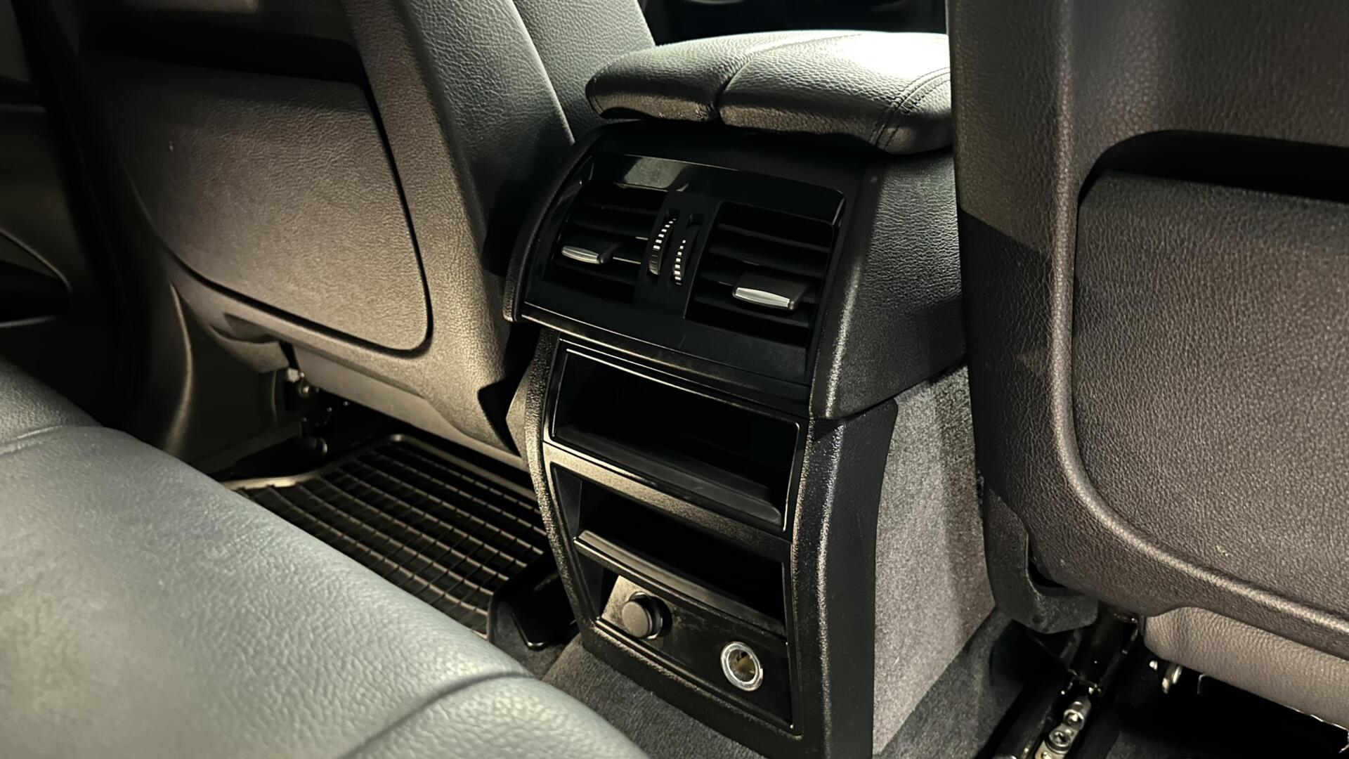 Foto van BMW X6 Xdrive40d