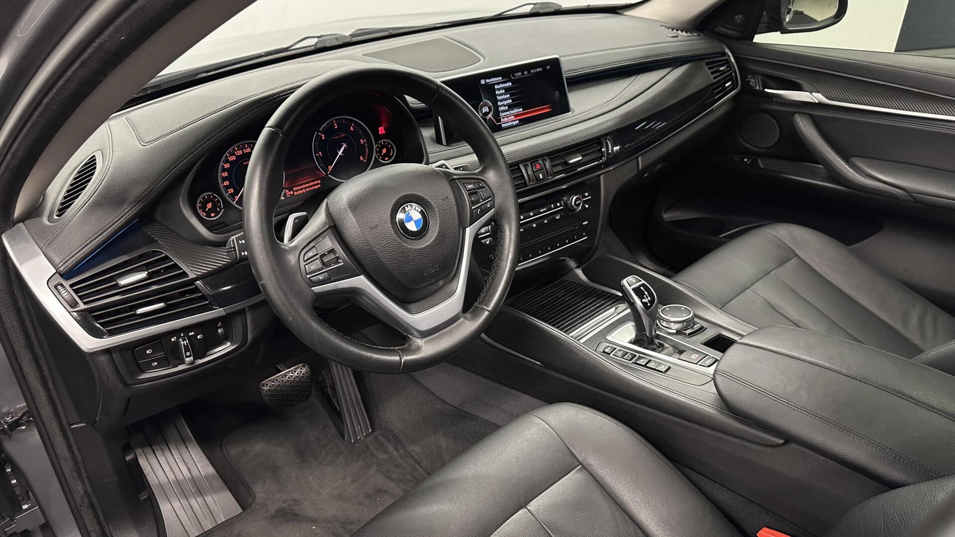Foto van BMW X6 Xdrive40d