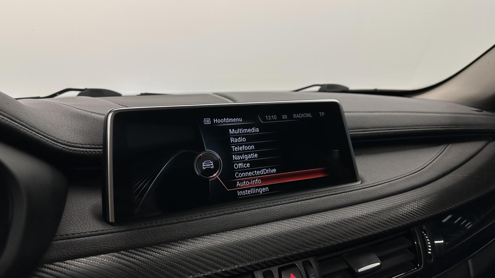 Foto van BMW X6 Xdrive40d