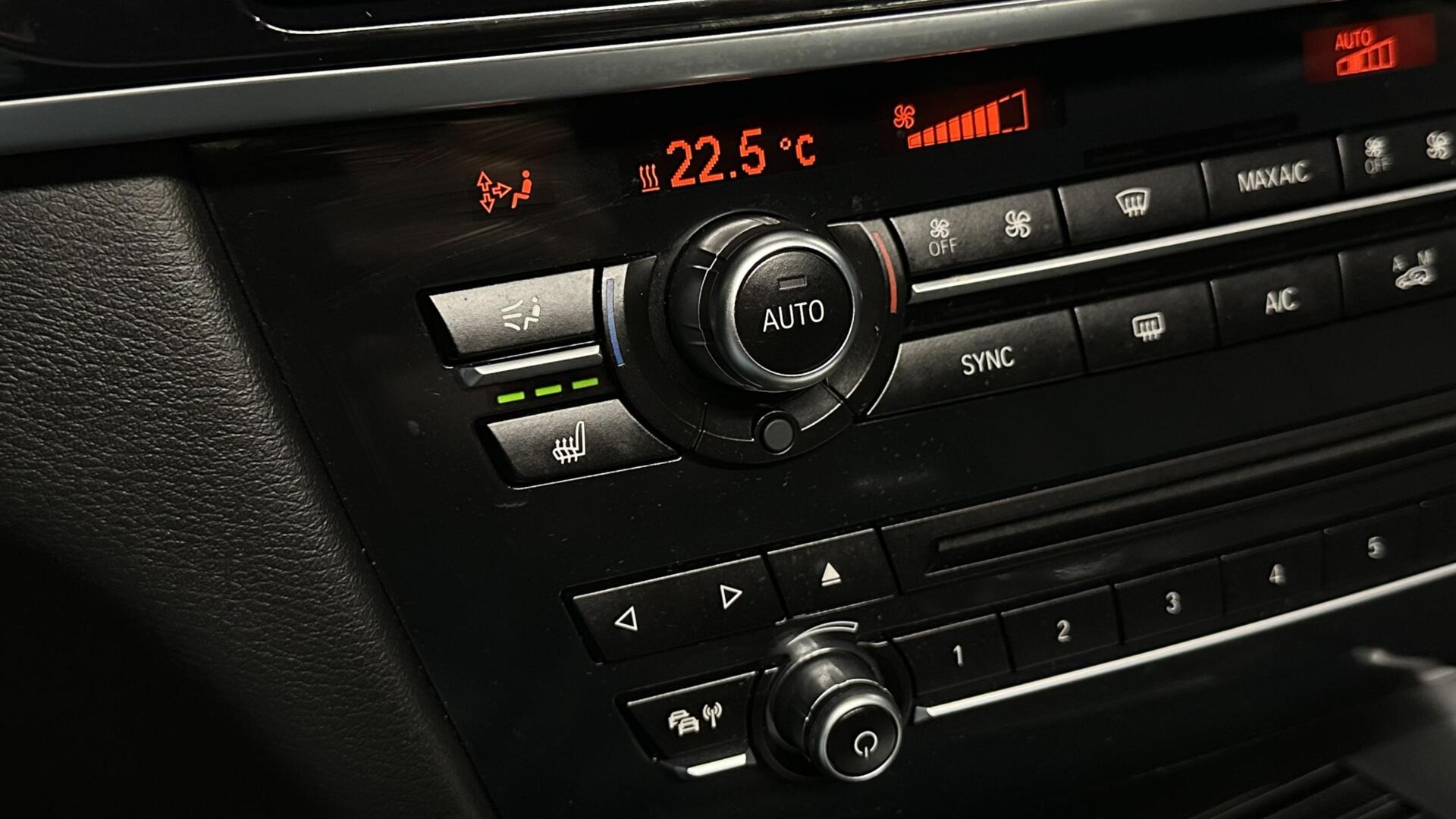 Foto van BMW X6 Xdrive40d