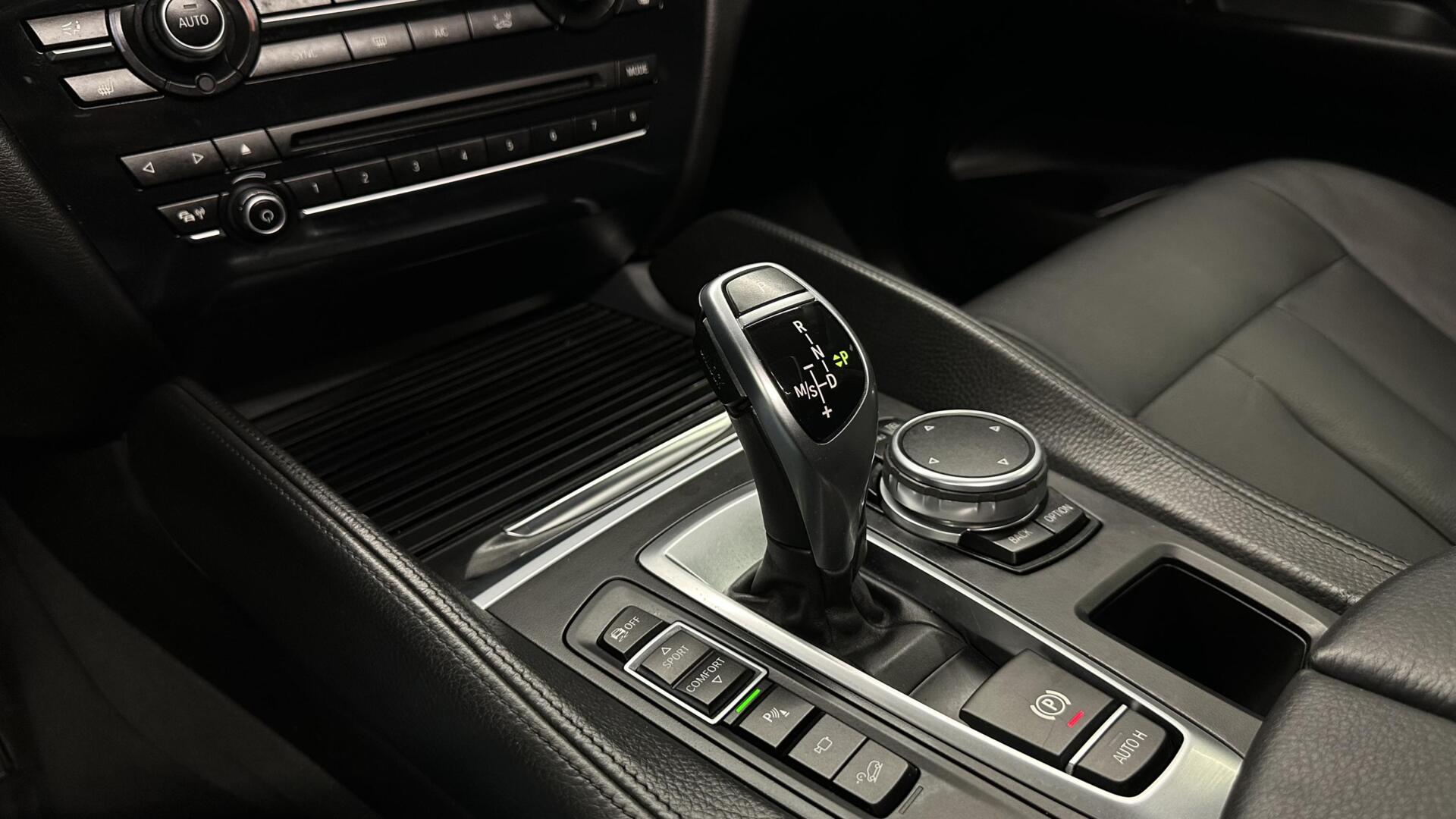 Foto van BMW X6 Xdrive40d
