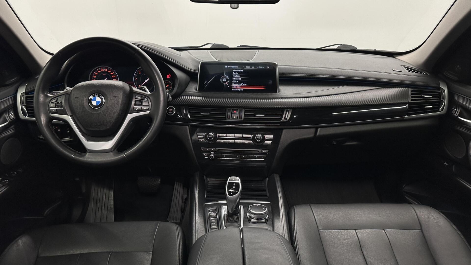 Foto van BMW X6 Xdrive40d