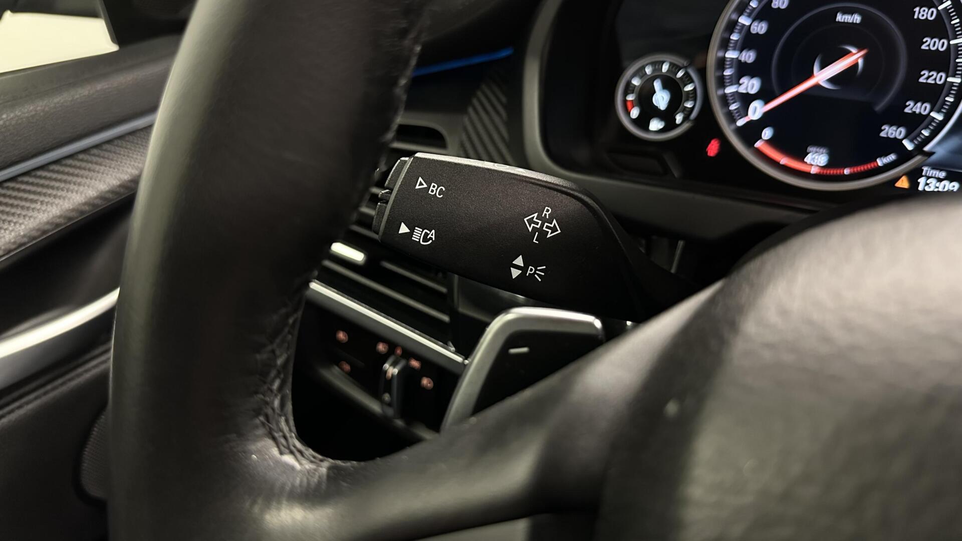 Foto van BMW X6 Xdrive40d