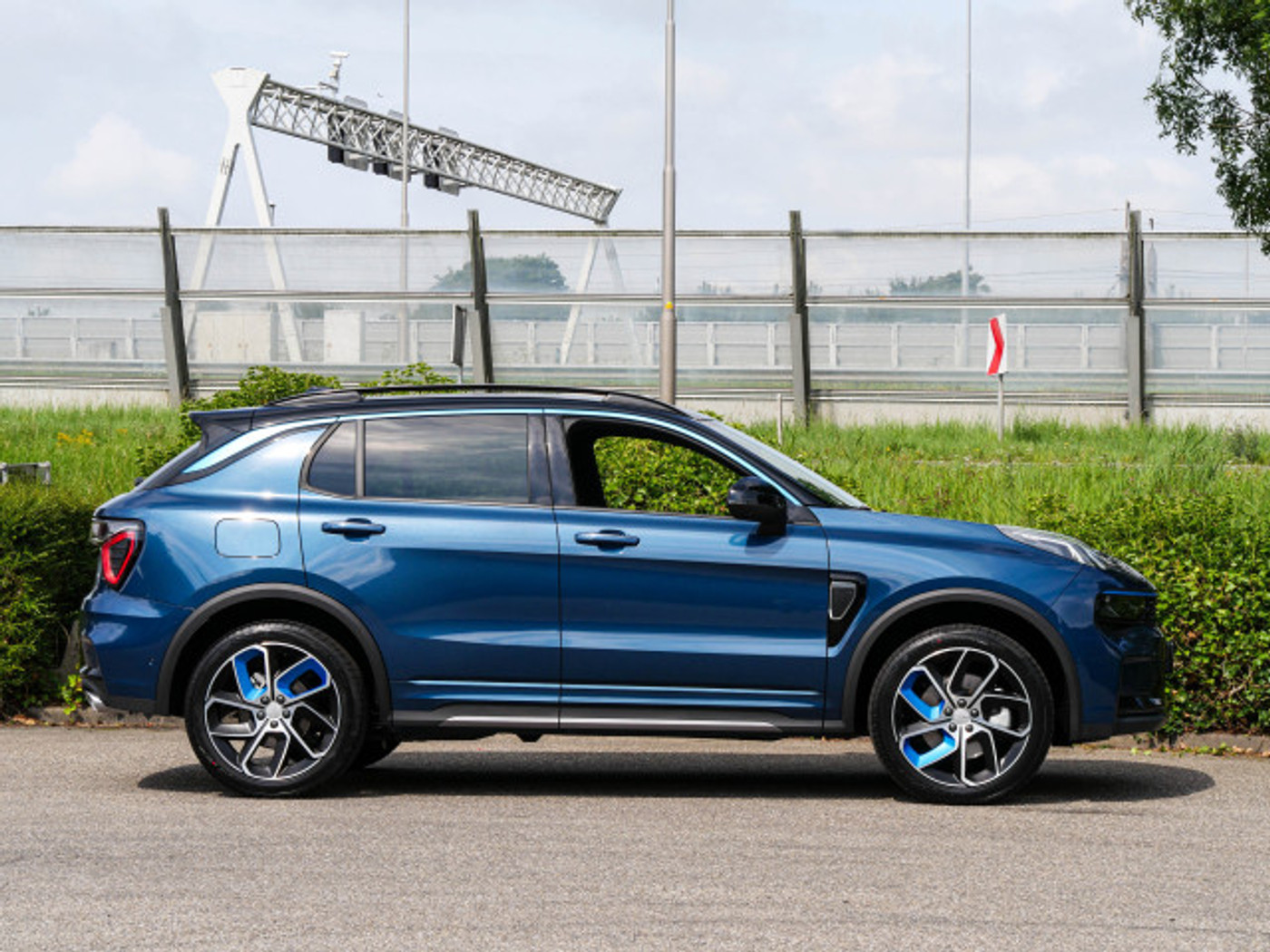 Foto van Lynk&co LYNK & Co 01