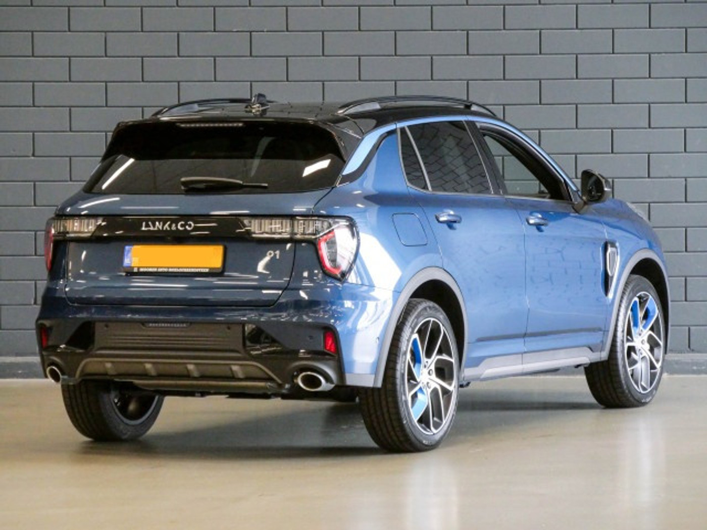 Foto van Lynk&co LYNK & Co 01
