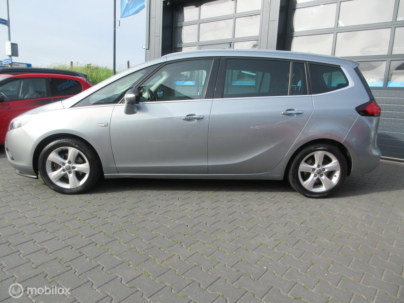 Foto van Opel Zafira Tourer