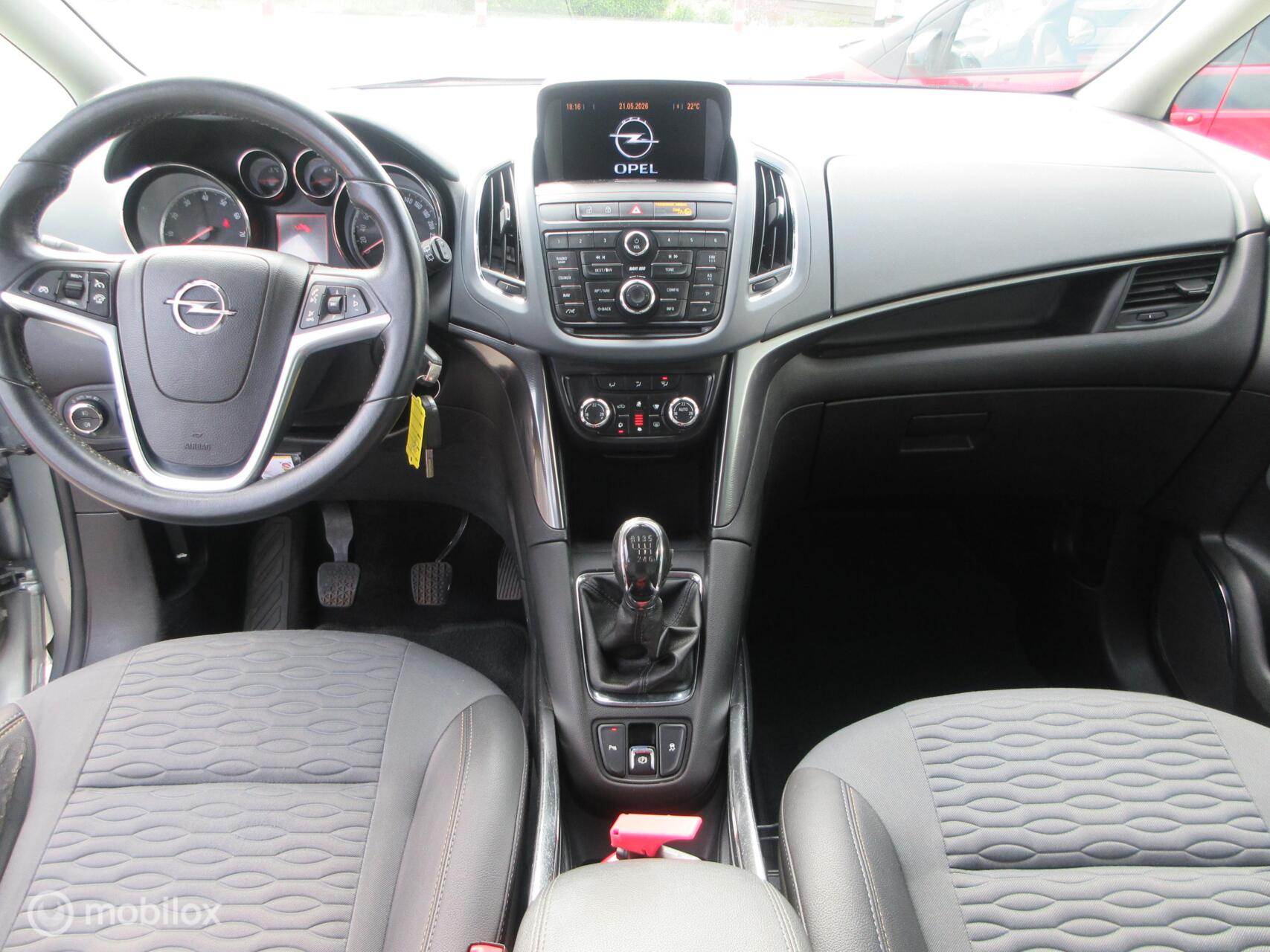 Foto van Opel Zafira Tourer